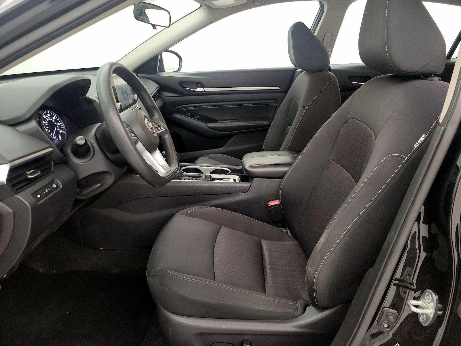 2021 Nissan Altima SV - Photo 12