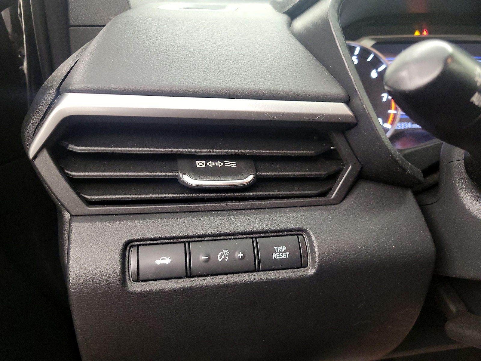2021 Nissan Altima SV - Photo 14