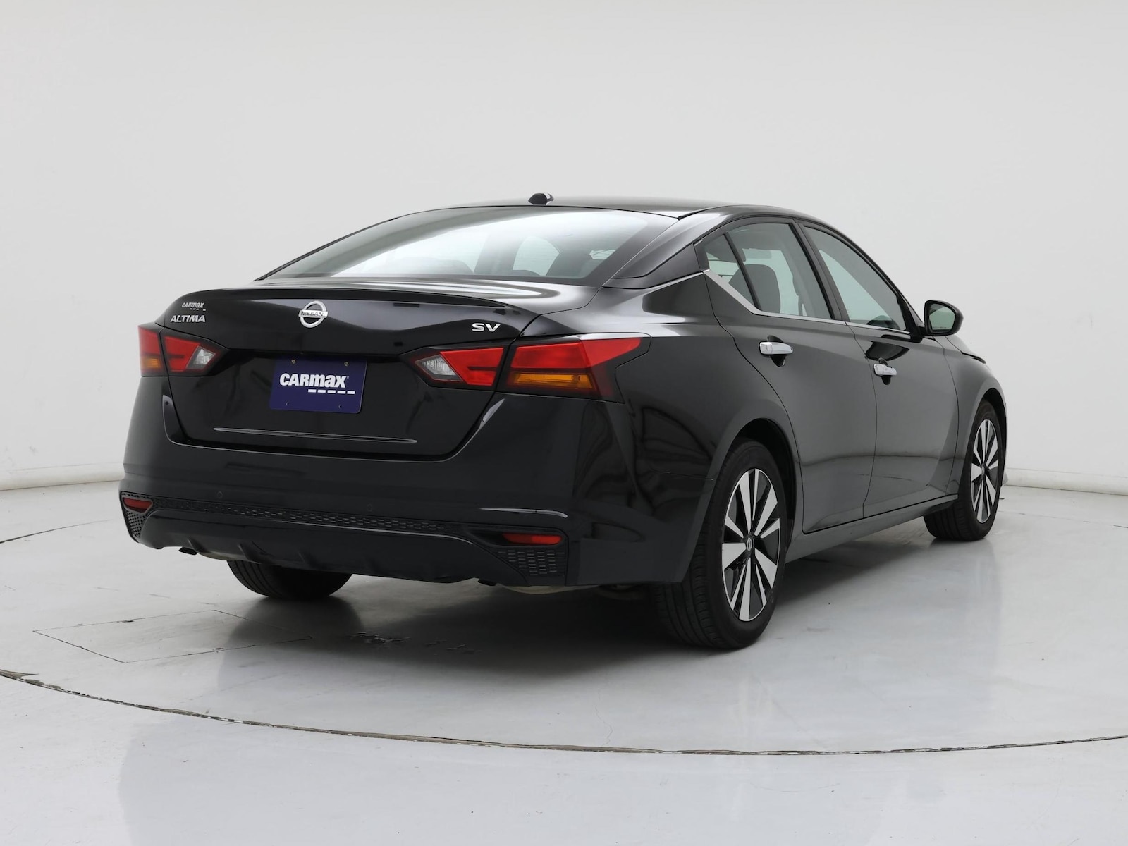2021 Nissan Altima SV - Photo 9