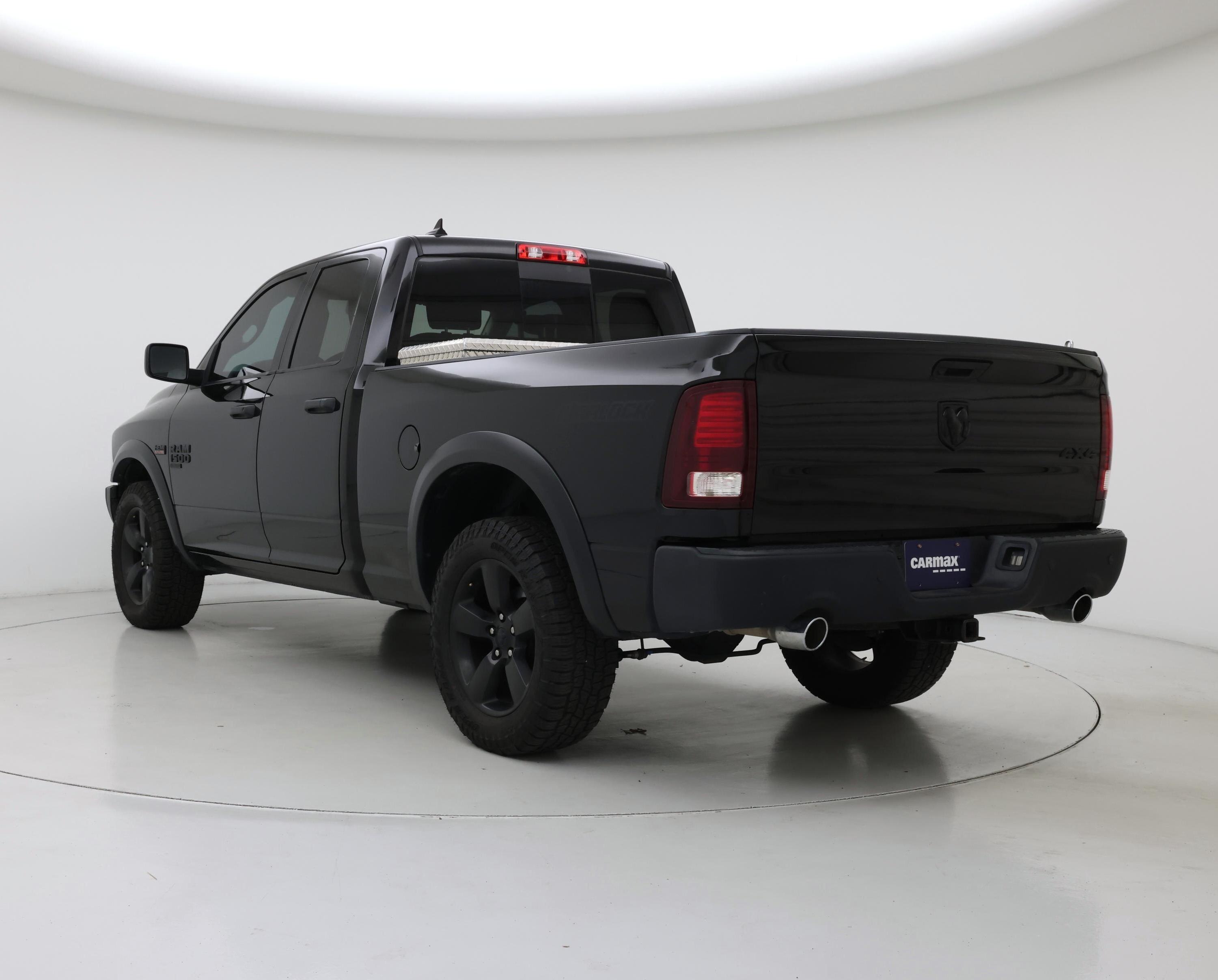 Thumbnail: 2020 RAM 1500 Classic - 2