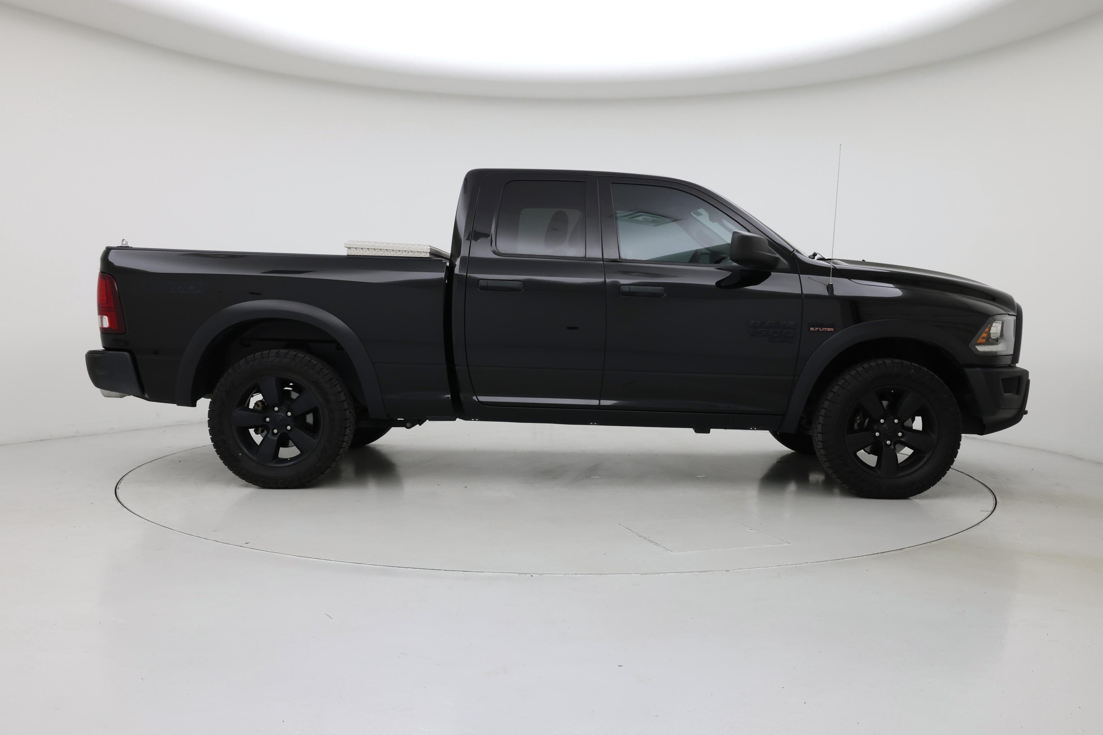 Thumbnail: 2020 RAM 1500 Classic - 7