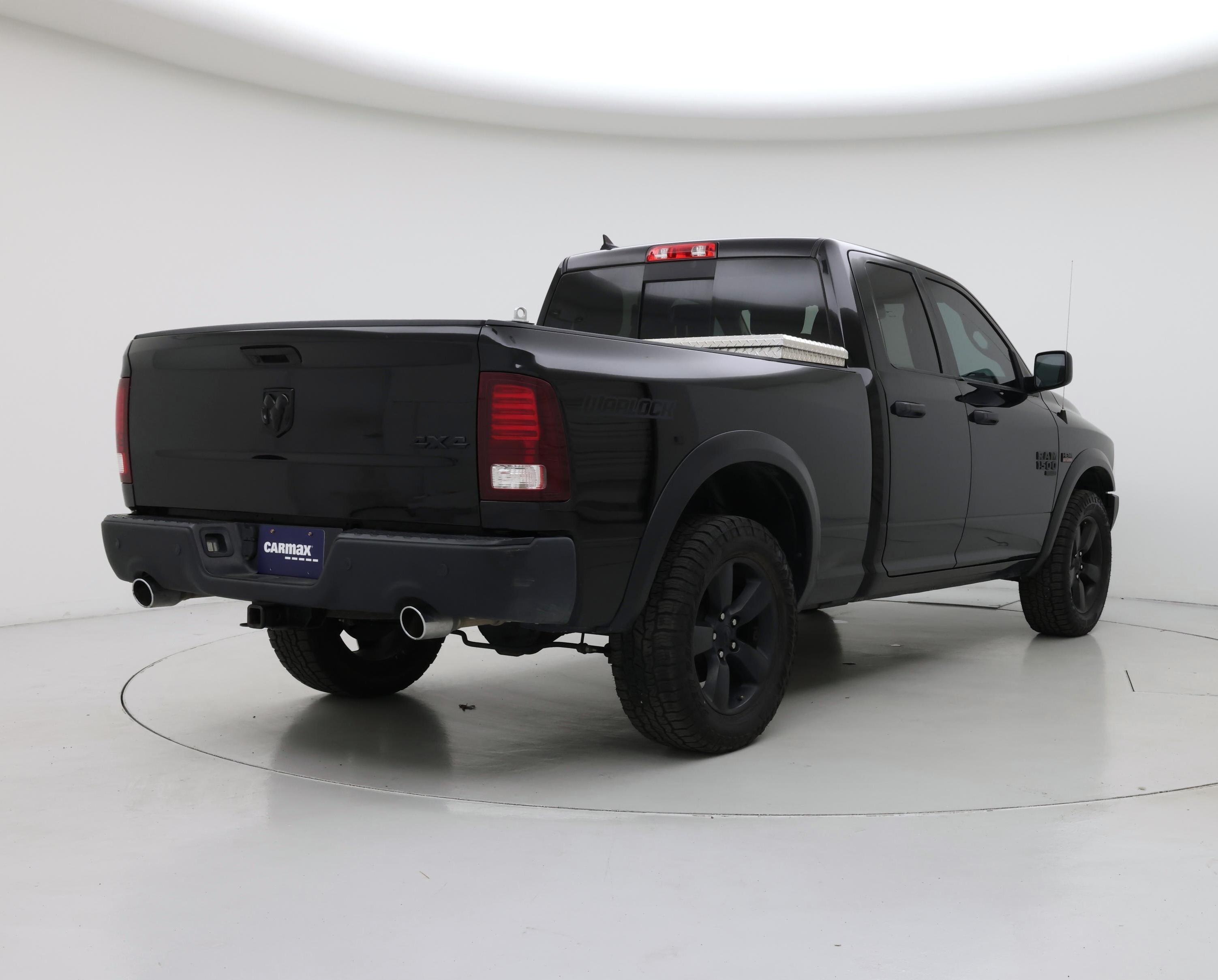 Thumbnail: 2020 RAM 1500 Classic - 8
