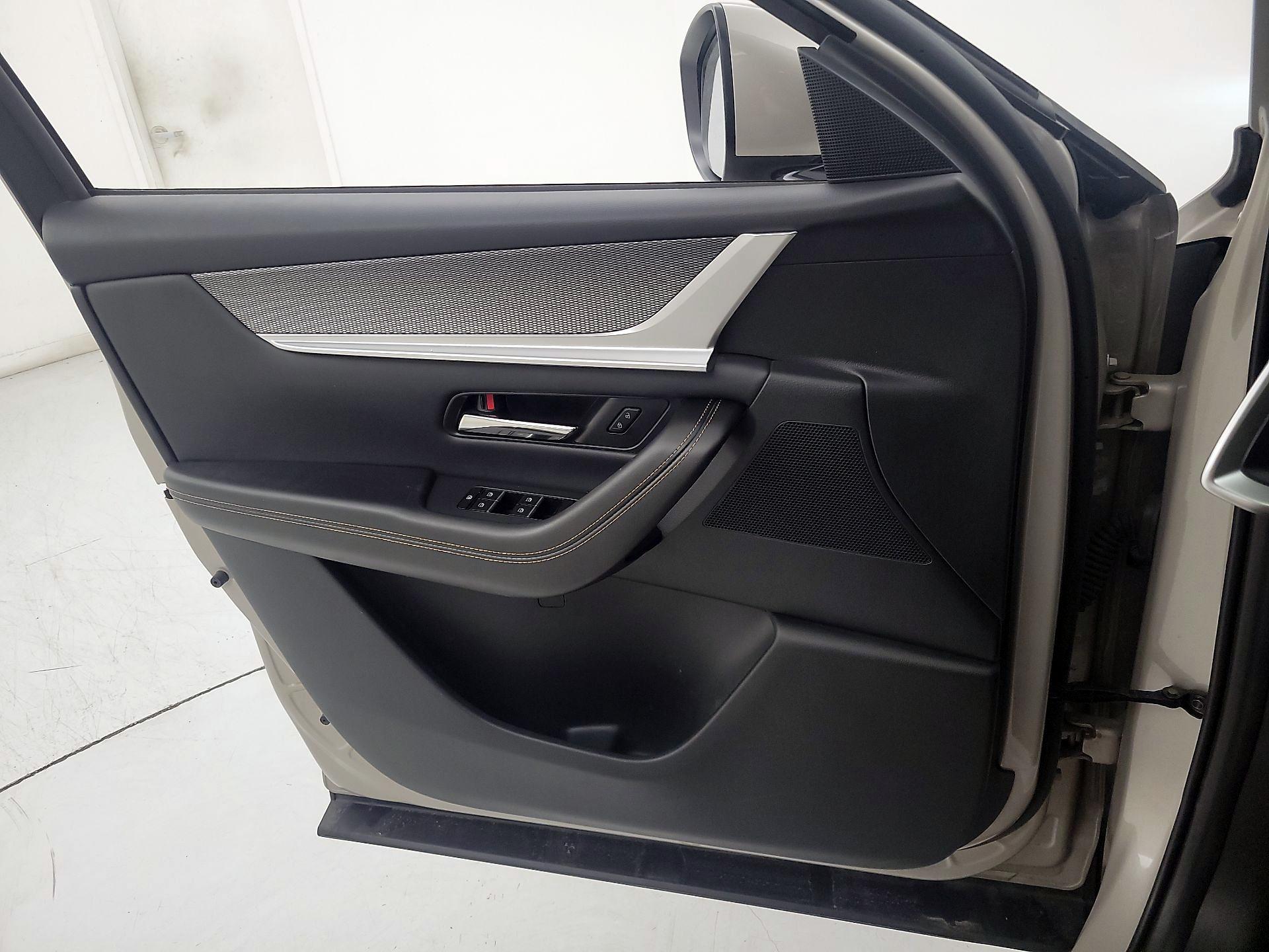 Thumbnail: 2024 Mazda CX-90 - 12