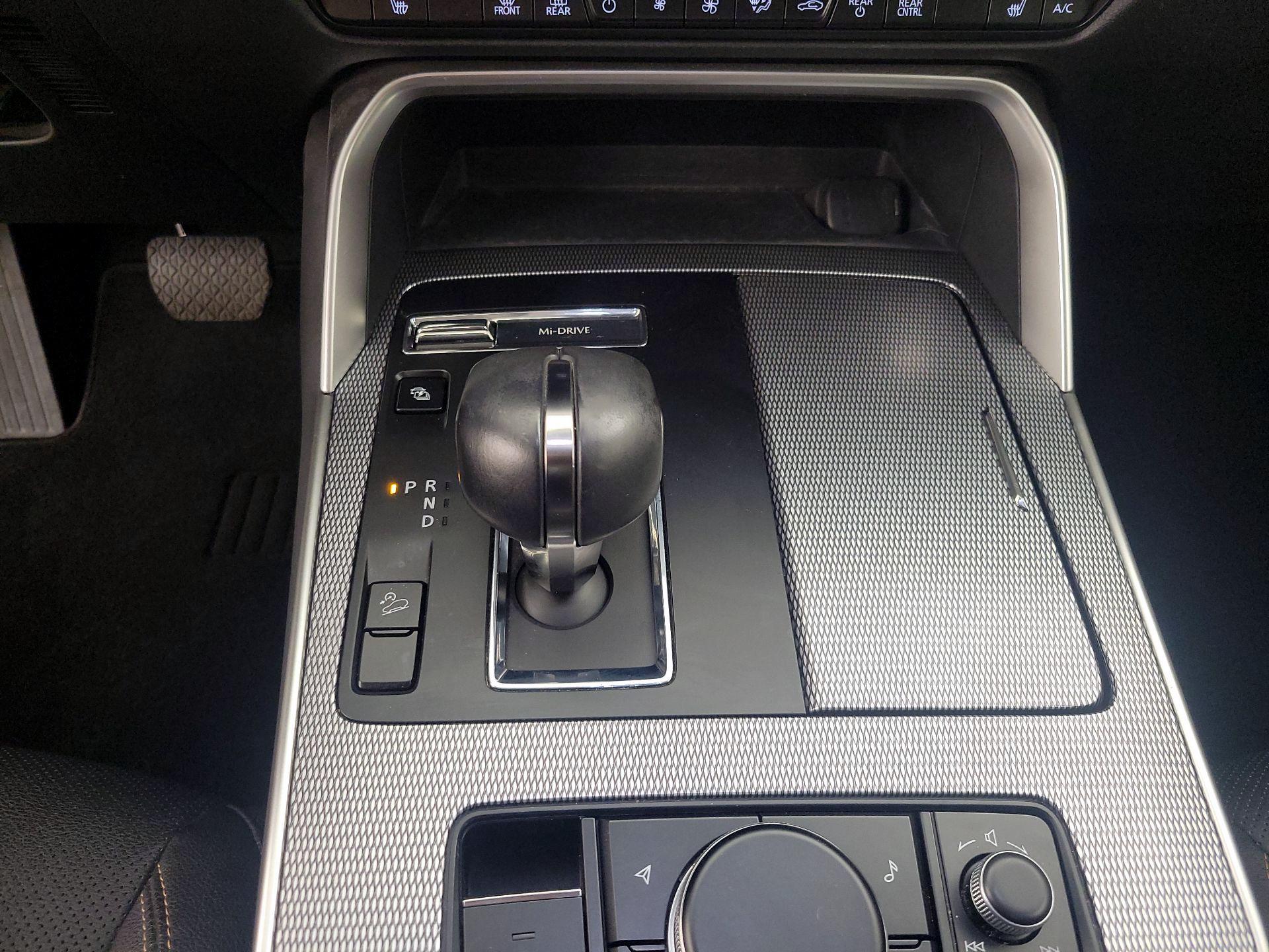 Thumbnail: 2024 Mazda CX-90 - 17