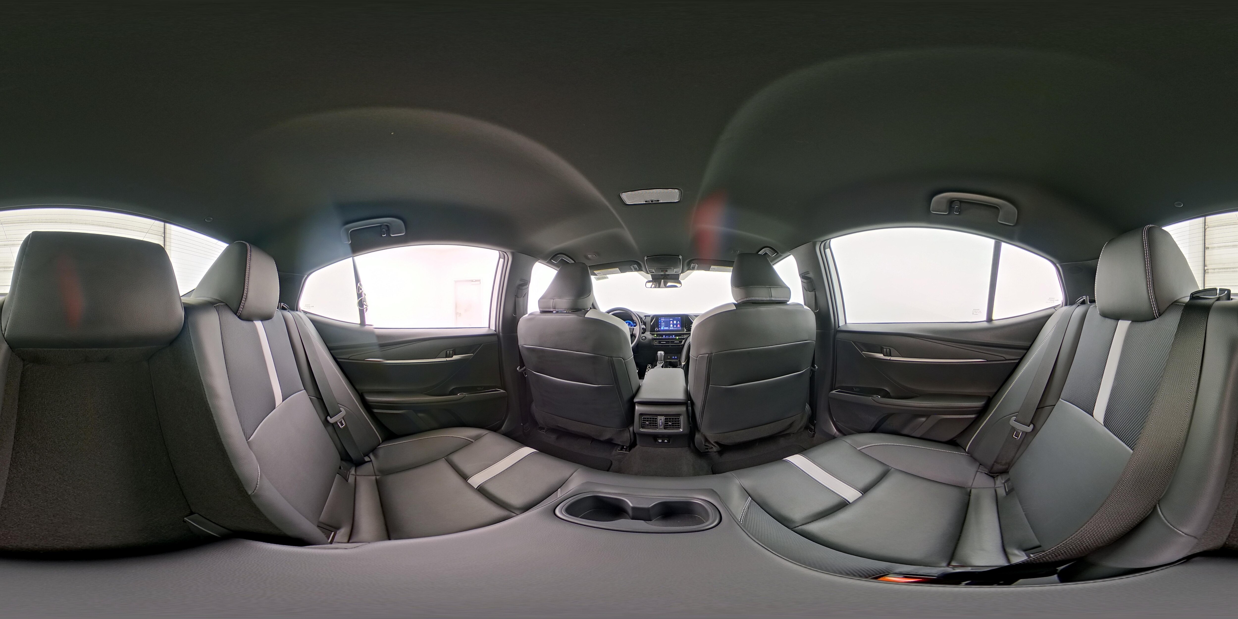 2025 Toyota Camry SE - Photo 25