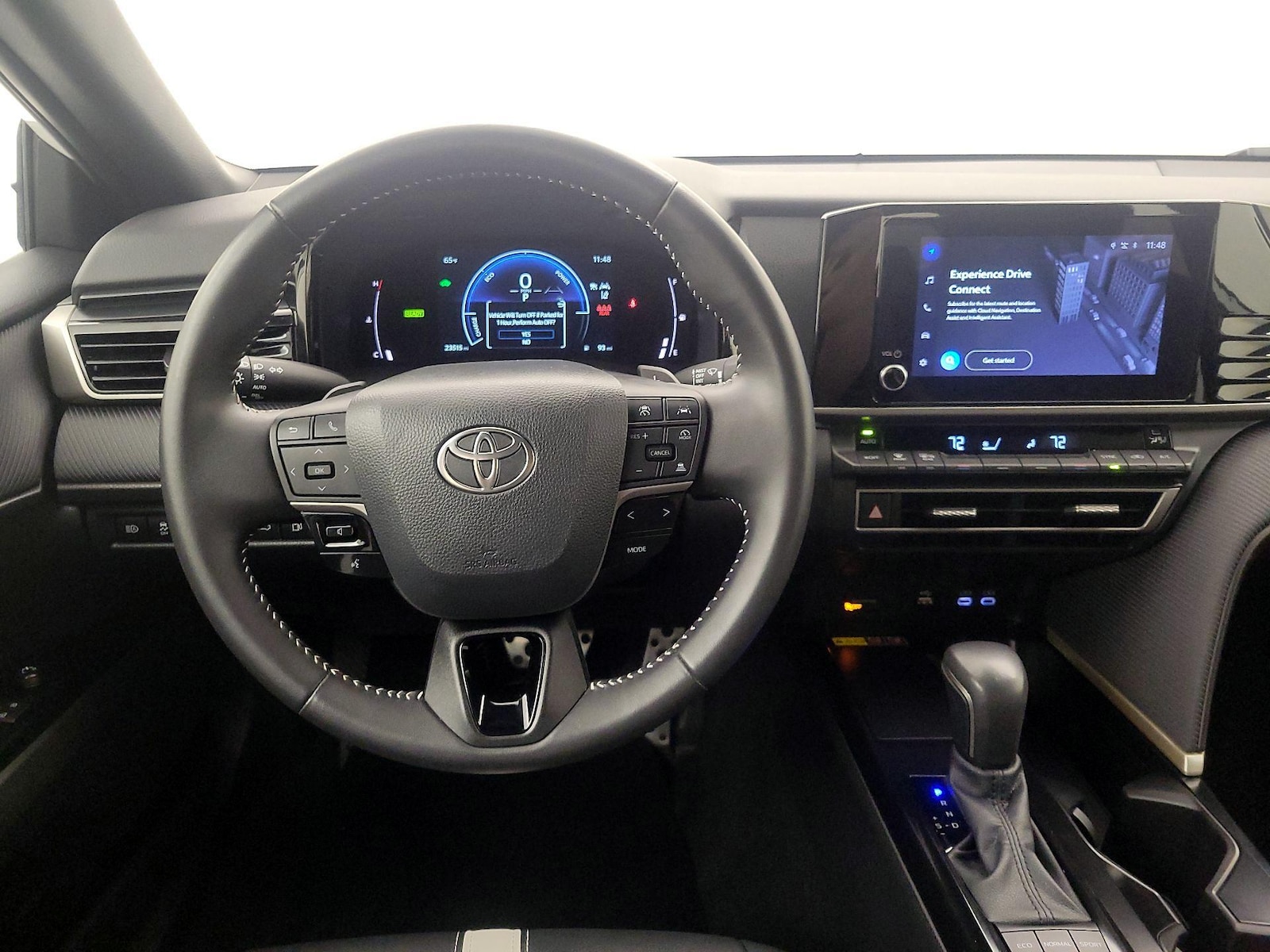 2025 Toyota Camry SE - Photo 11