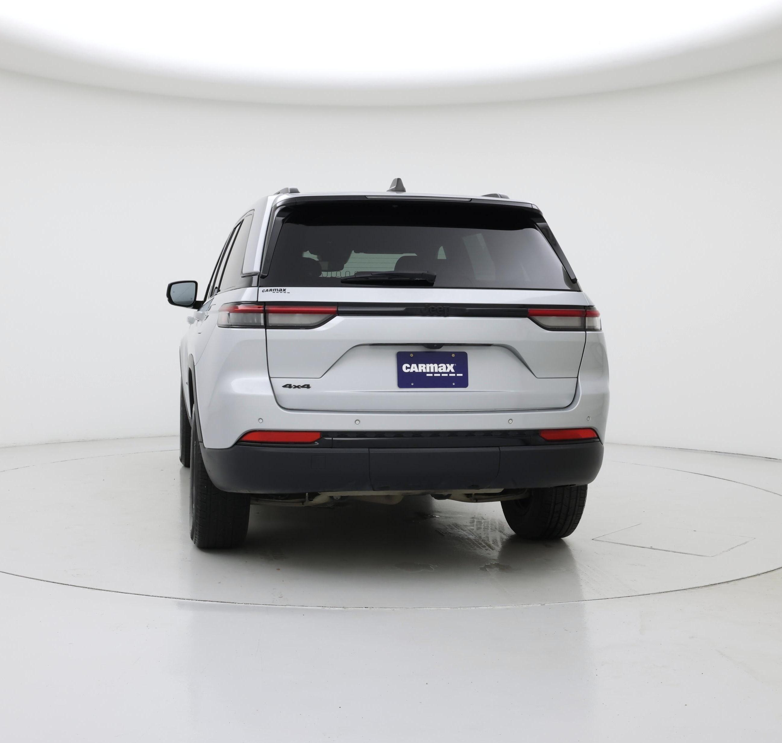Thumbnail: 2024 Jeep Grand Cherokee - 6