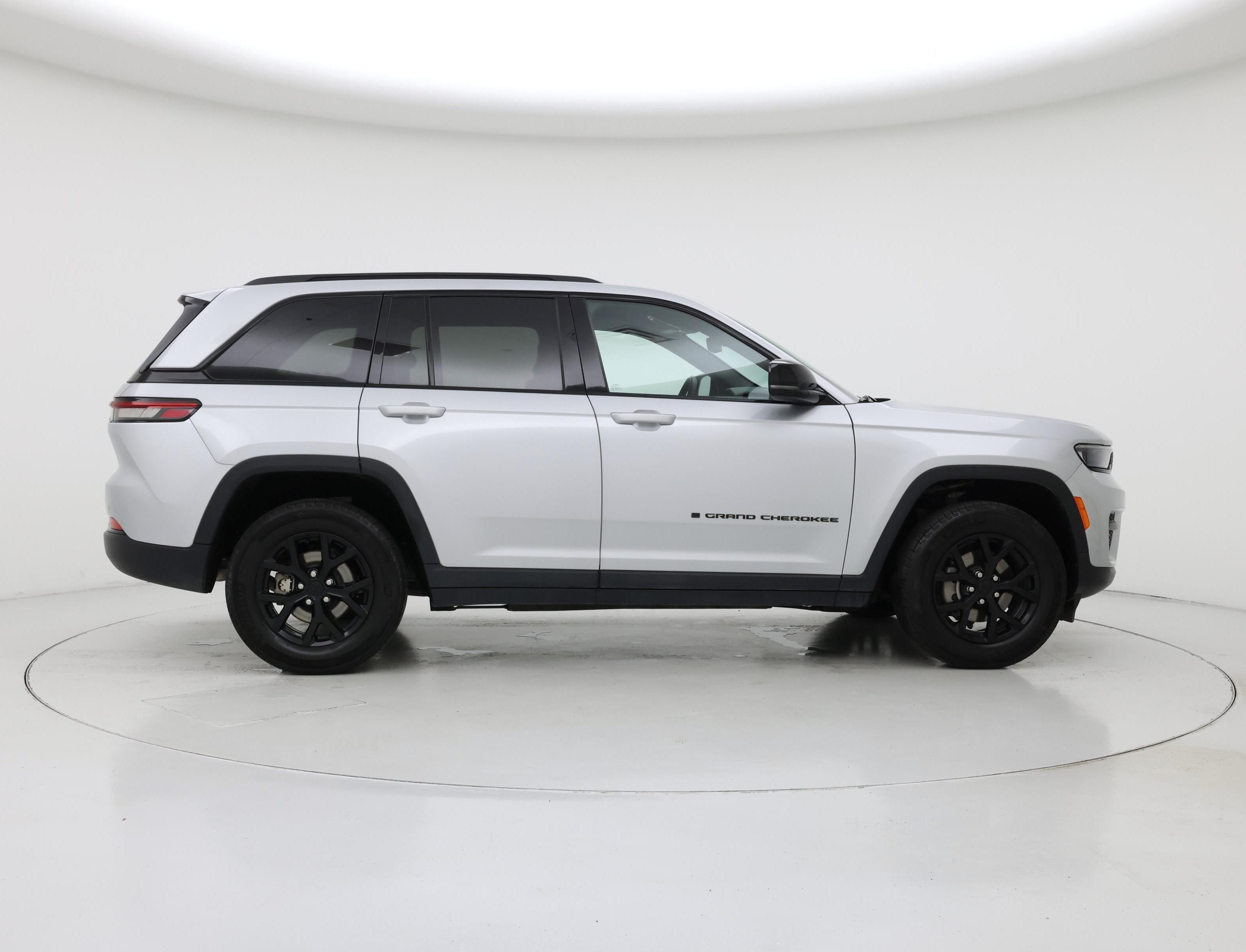 Thumbnail: 2024 Jeep Grand Cherokee - 7