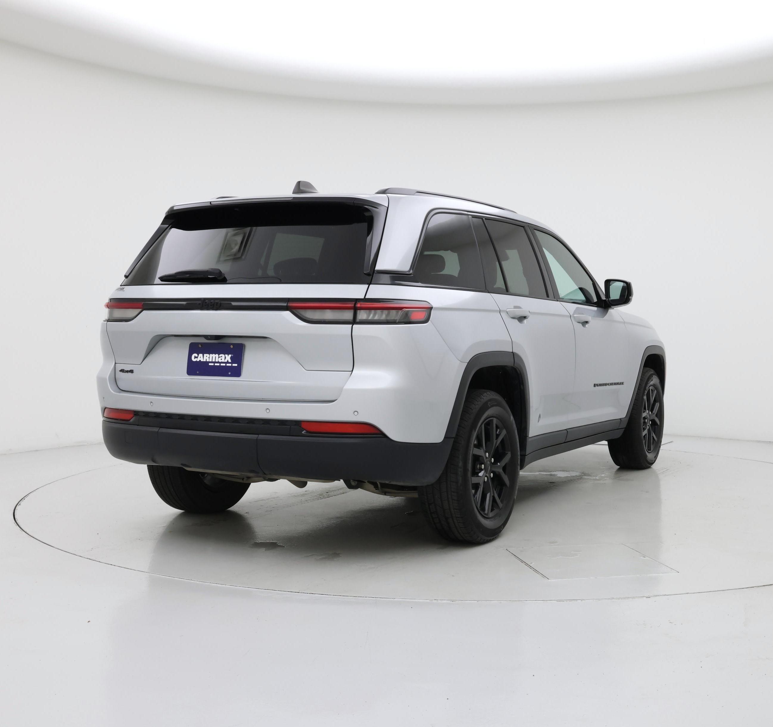 Thumbnail: 2024 Jeep Grand Cherokee - 8