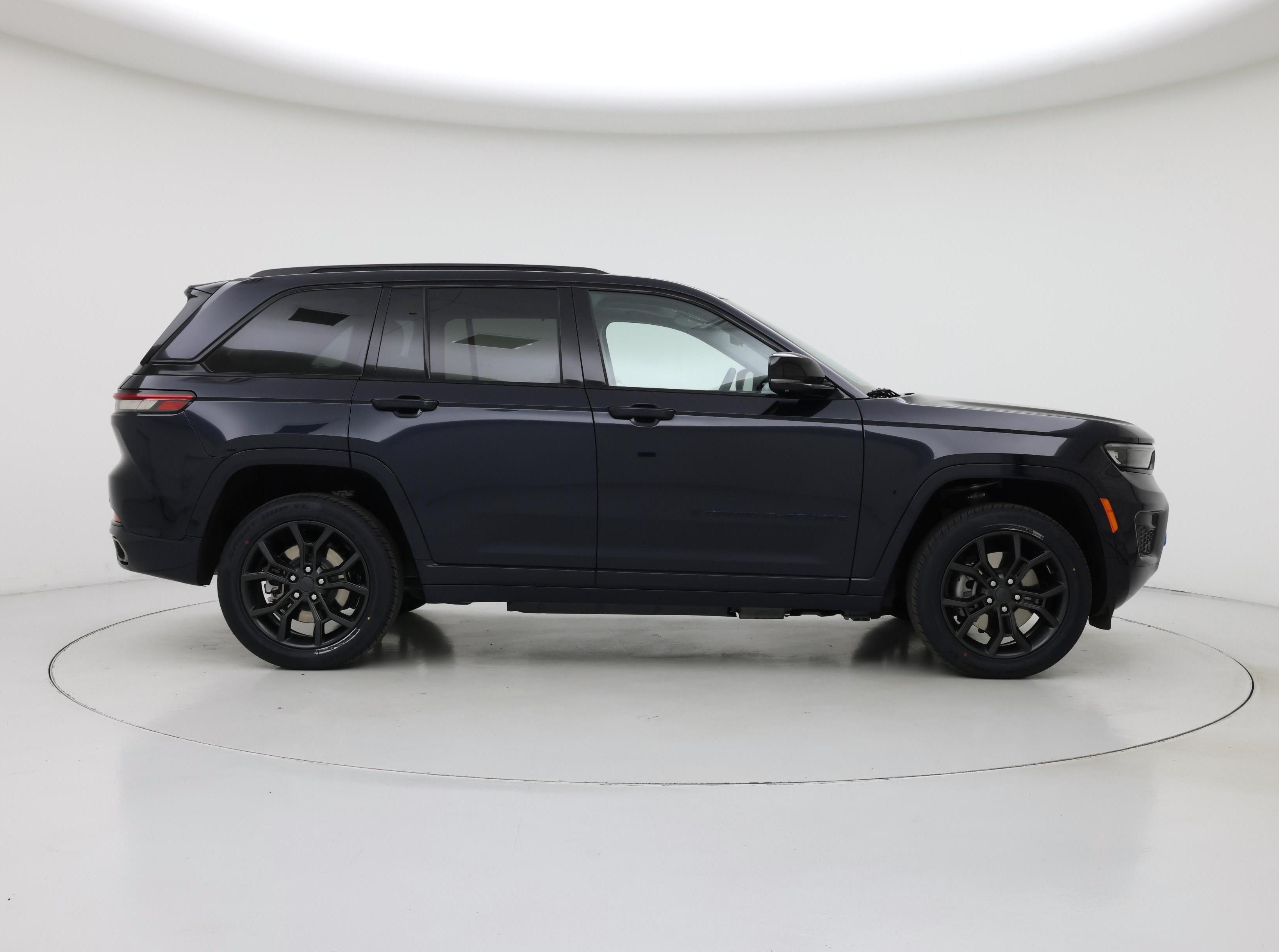 Thumbnail: 2023 Jeep Grand Cherokee - 7