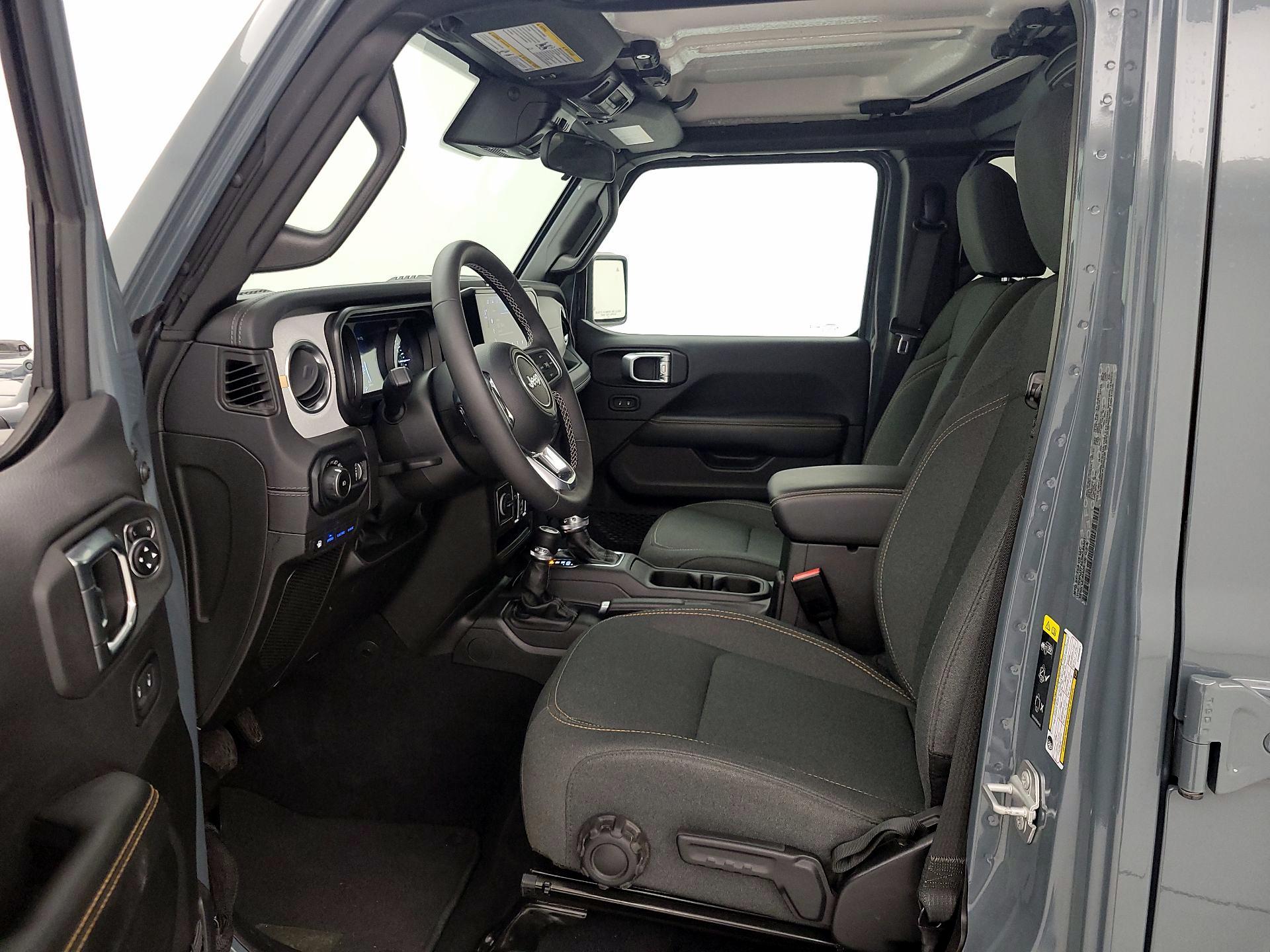 Thumbnail: 2025 Jeep Wrangler - 11