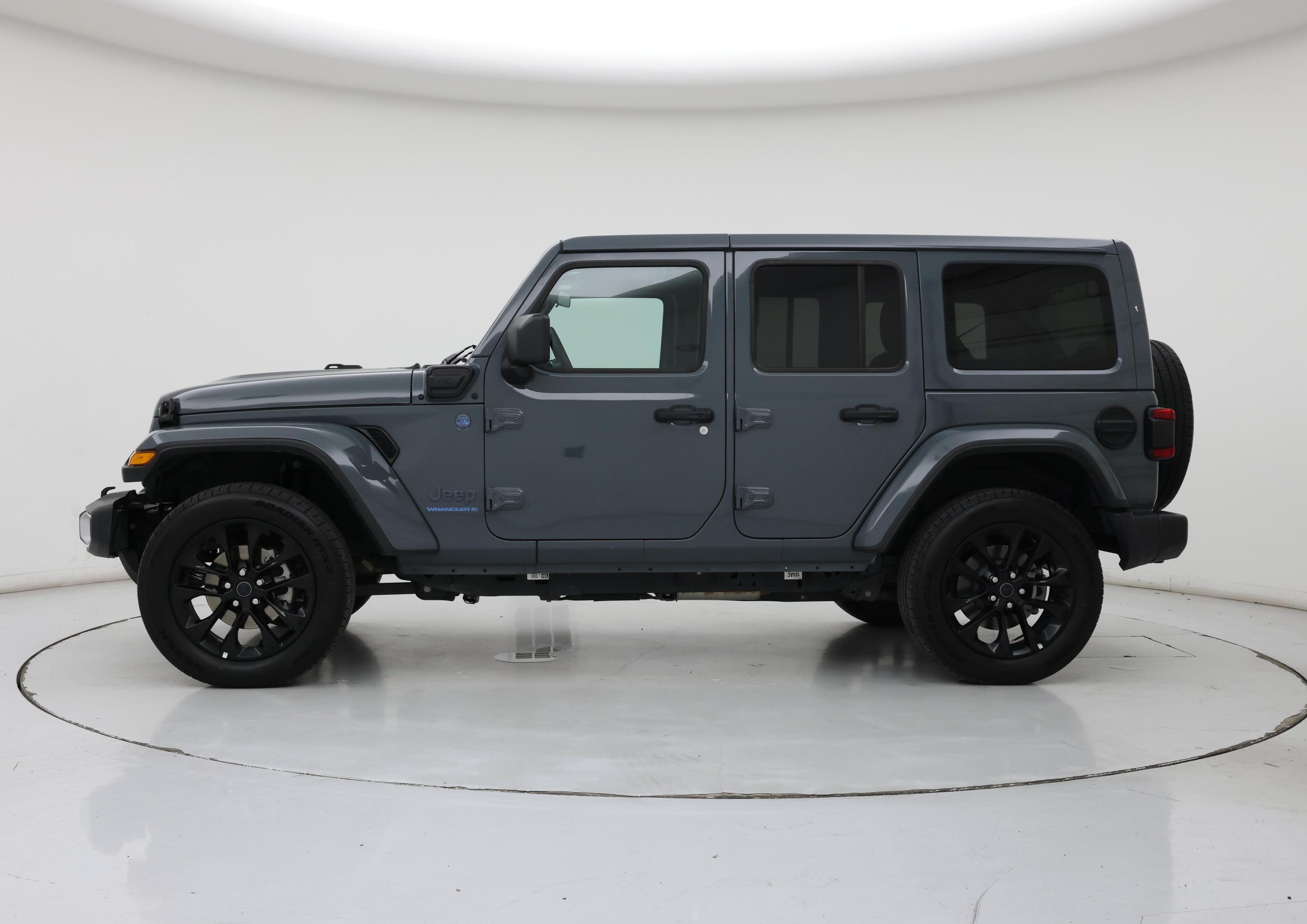Thumbnail: 2025 Jeep Wrangler - 3