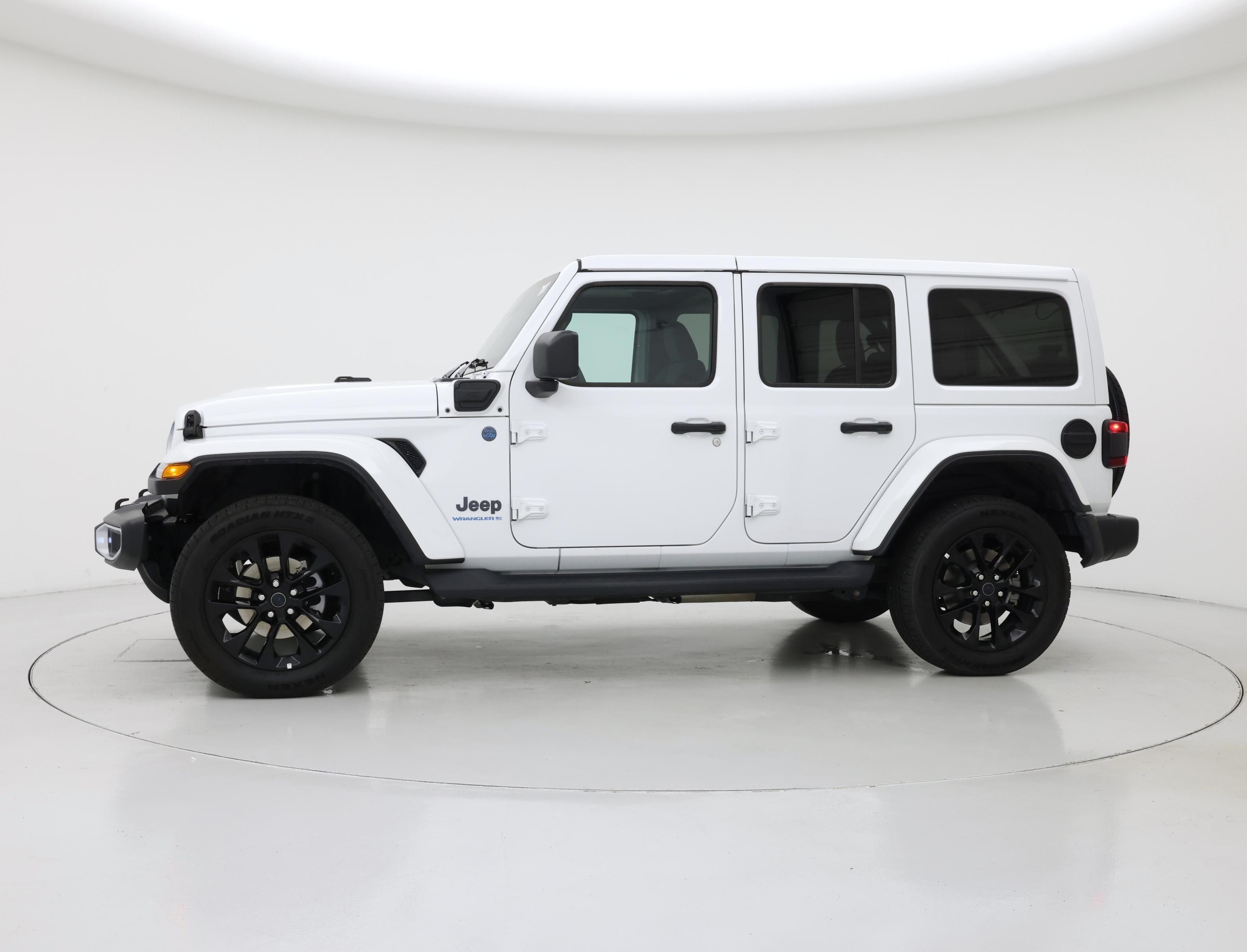 Thumbnail: 2025 Jeep Wrangler - 3