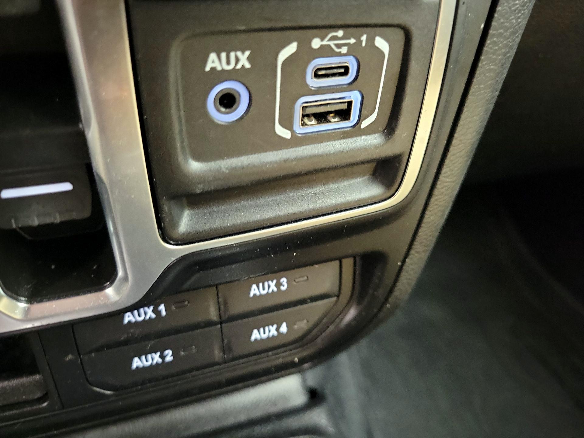 Thumbnail: 2023 Jeep Wrangler - 19