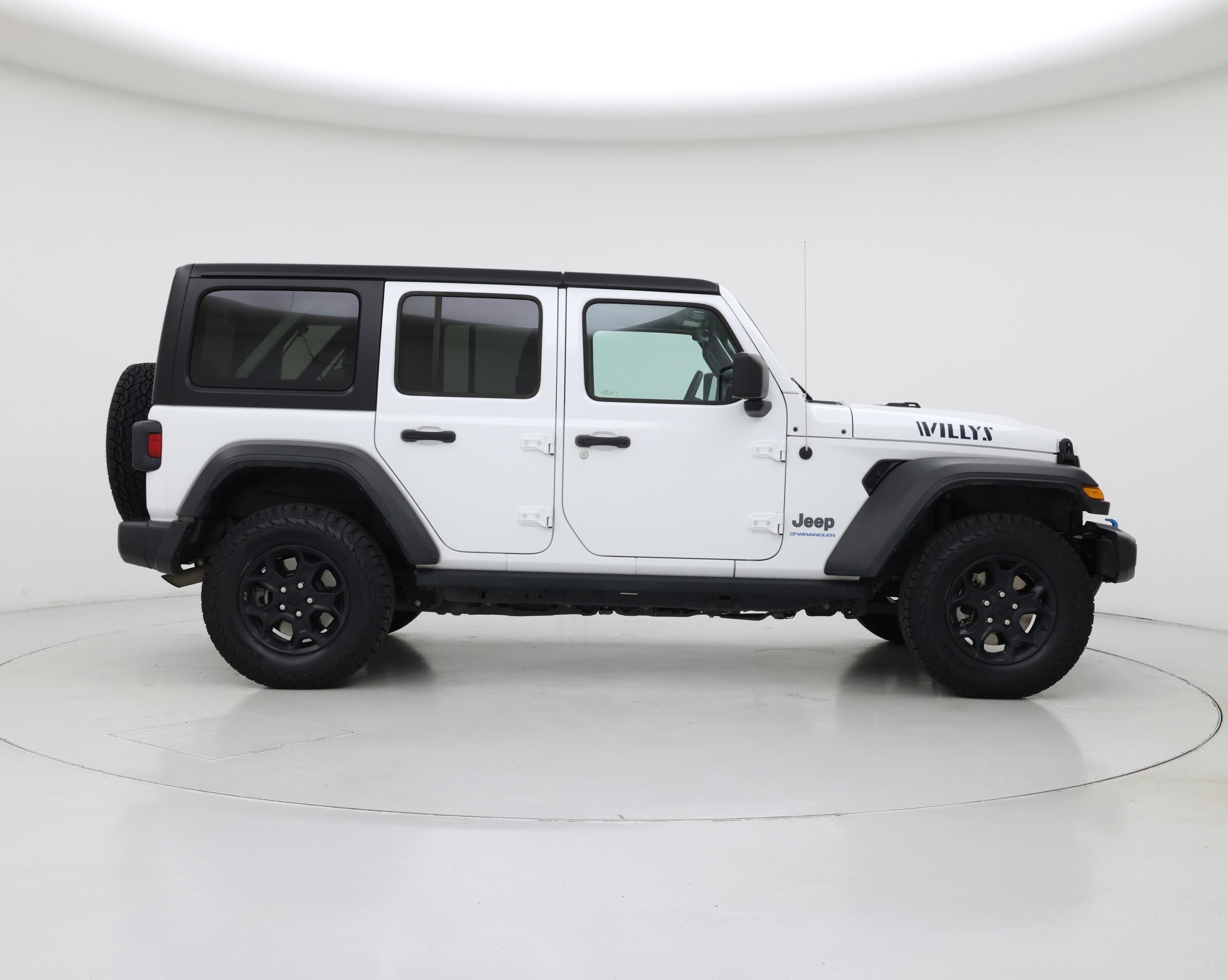 Thumbnail: 2023 Jeep Wrangler - 7