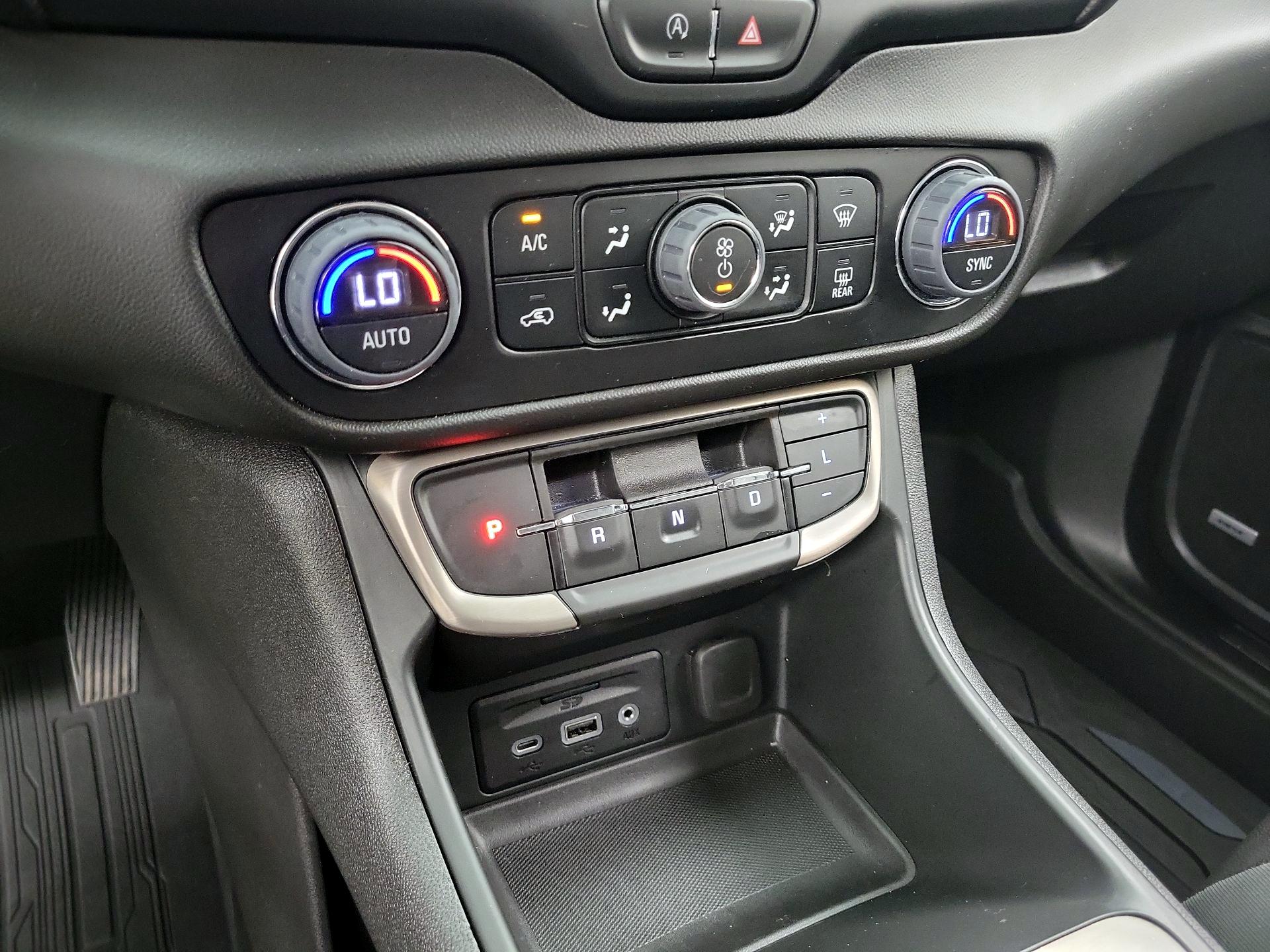 Thumbnail: 2023 GMC Terrain - 18