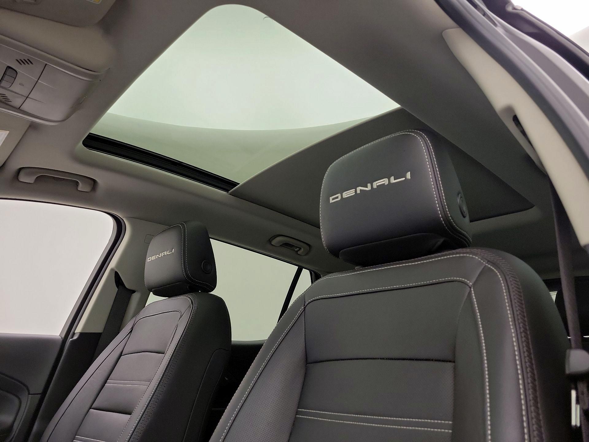 Thumbnail: 2023 GMC Terrain - 20