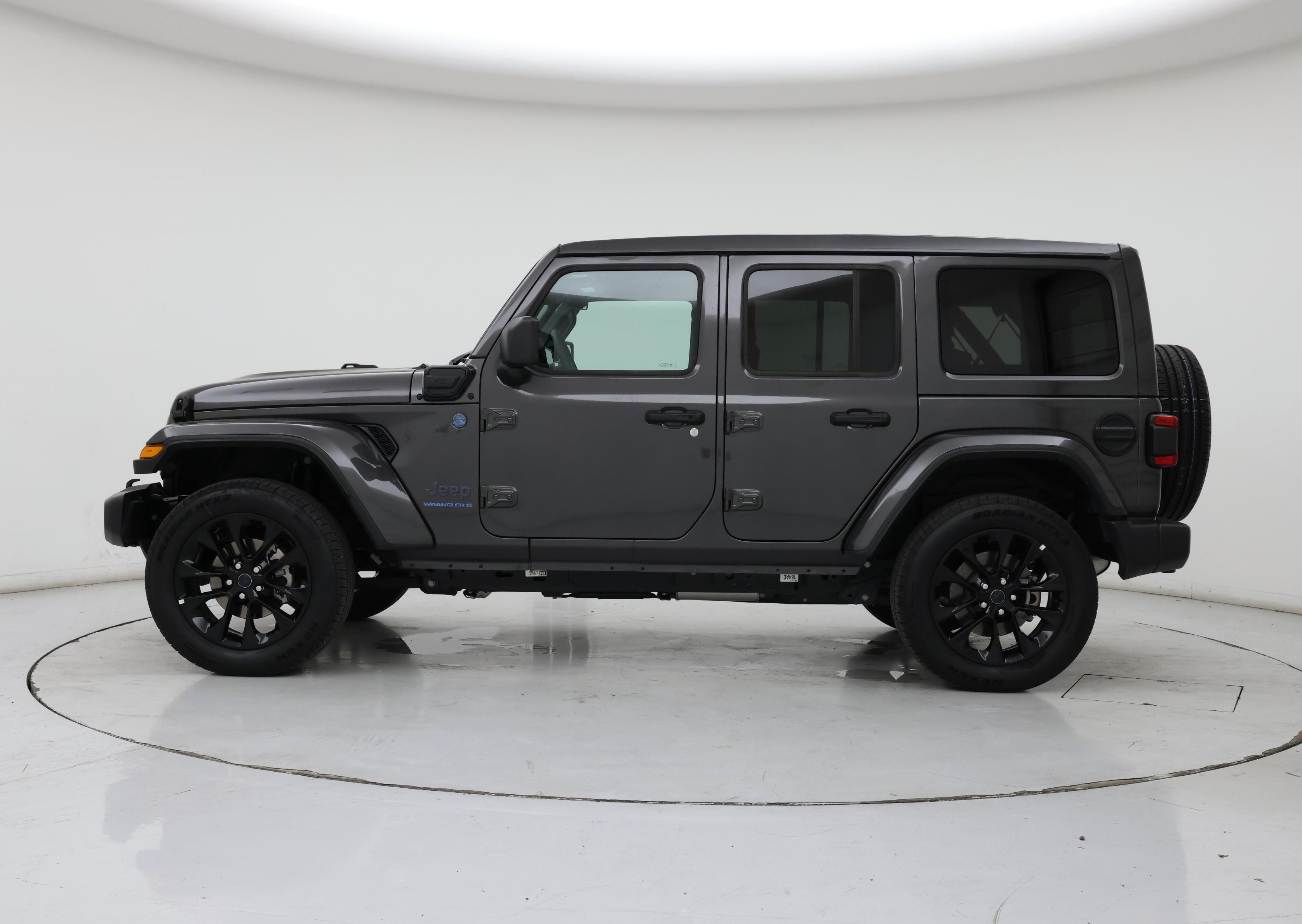 Thumbnail: 2025 Jeep Wrangler - 3
