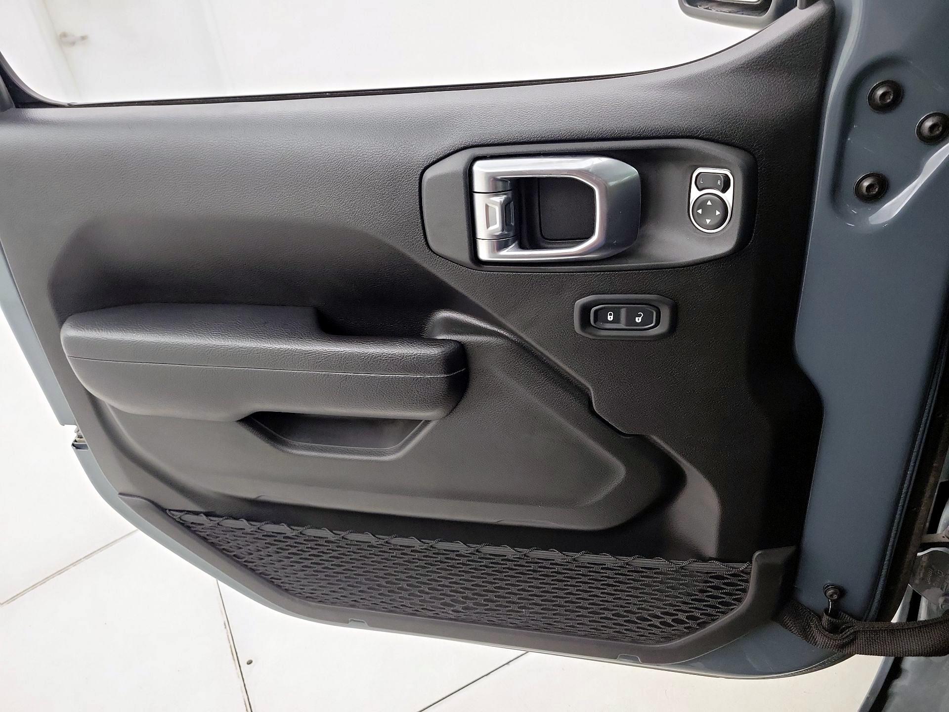 Thumbnail: 2024 Jeep Wrangler - 12