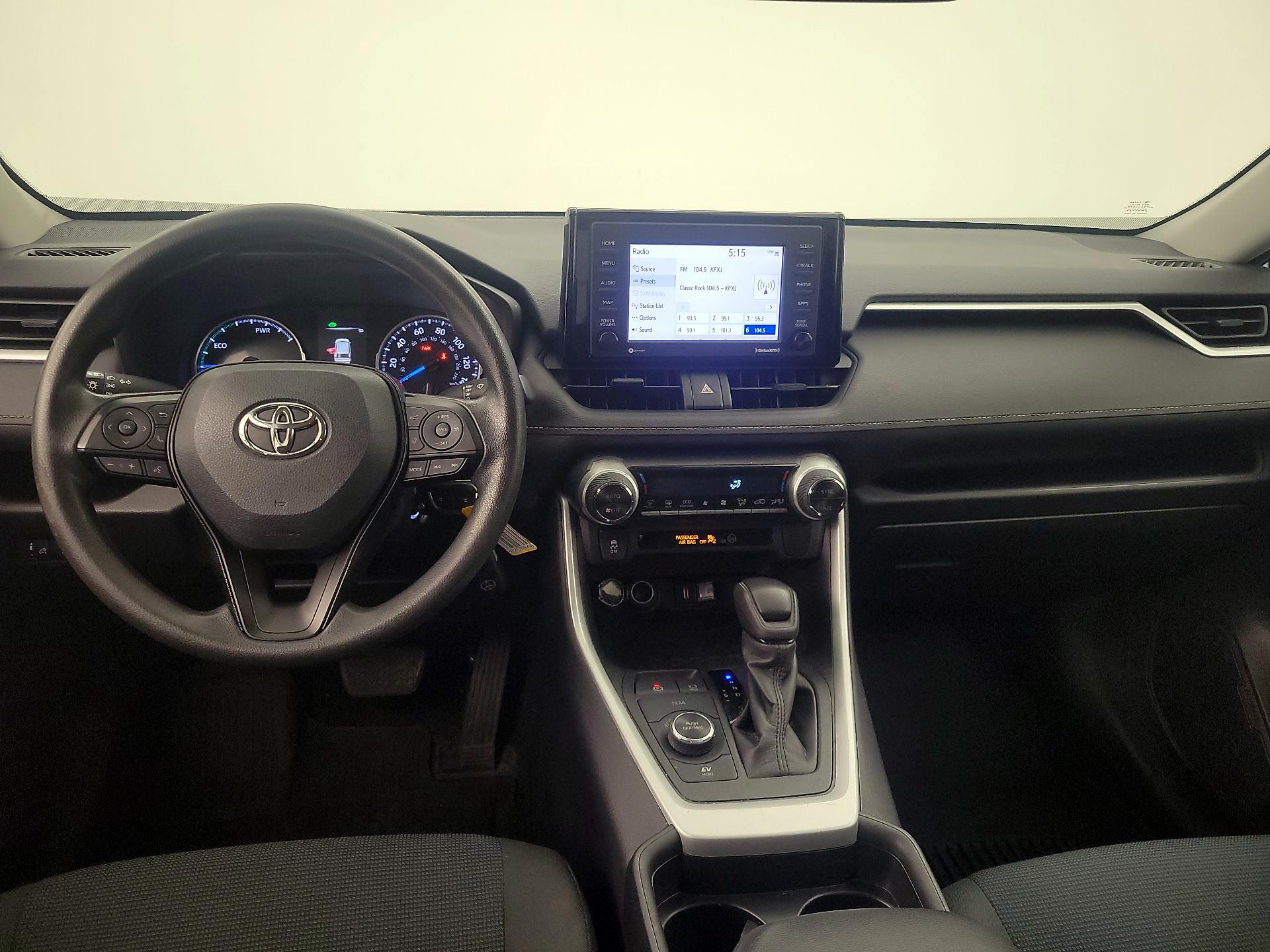 Thumbnail: 2021 Toyota RAV4 - 9