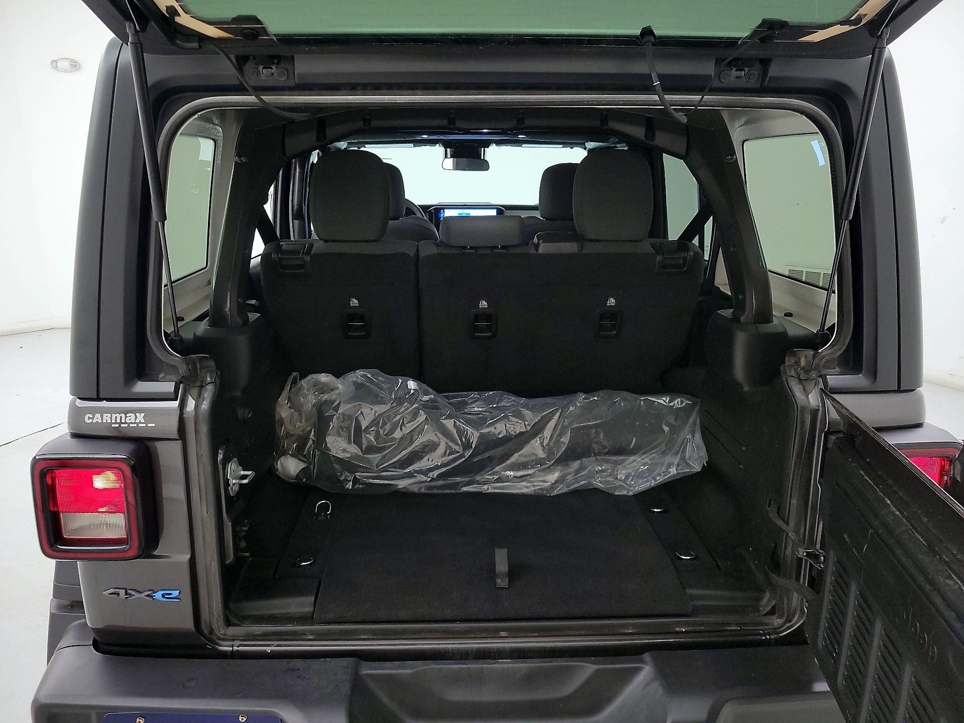 Thumbnail: 2025 Jeep Wrangler - 20