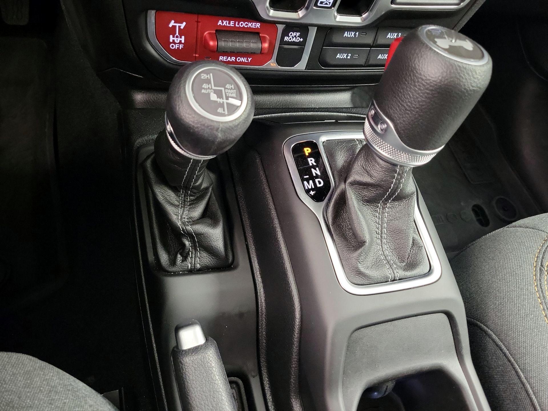 Thumbnail: 2024 Jeep Wrangler - 17