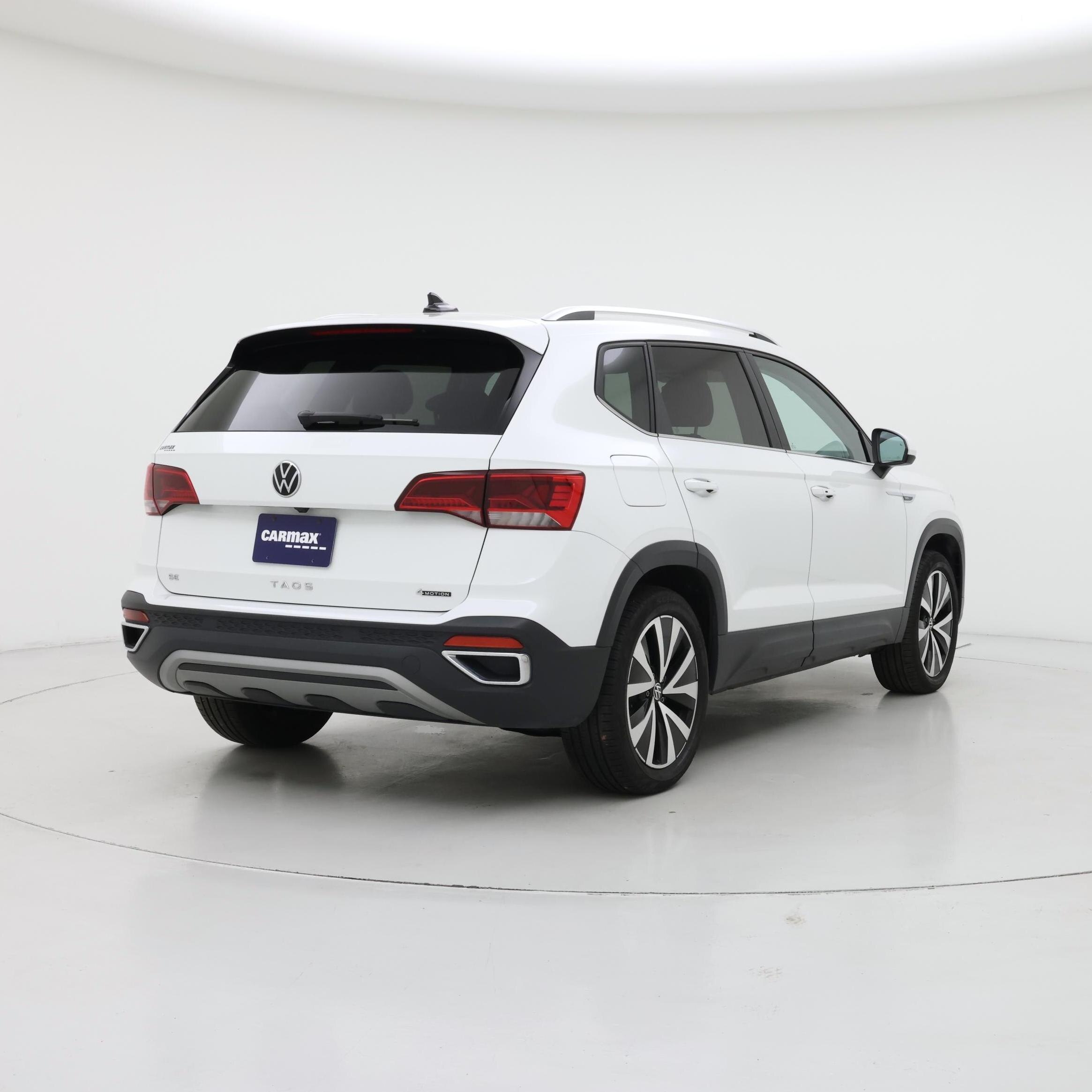 Thumbnail: 2023 Volkswagen Taos - 8