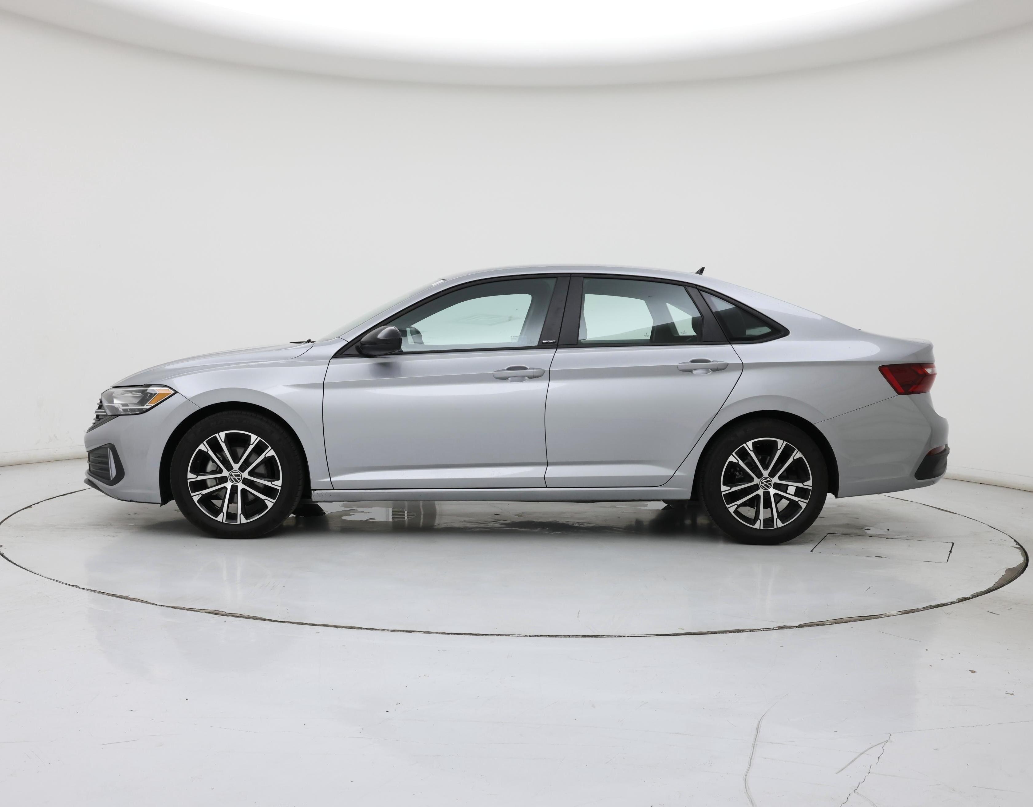 Thumbnail: 2023 Volkswagen Jetta - 3