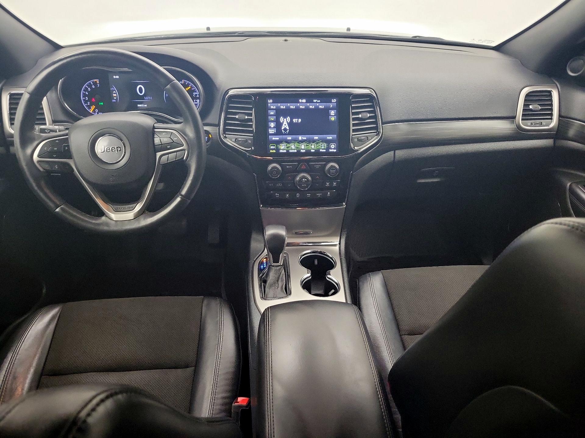 Thumbnail: 2020 Jeep Grand Cherokee - 9