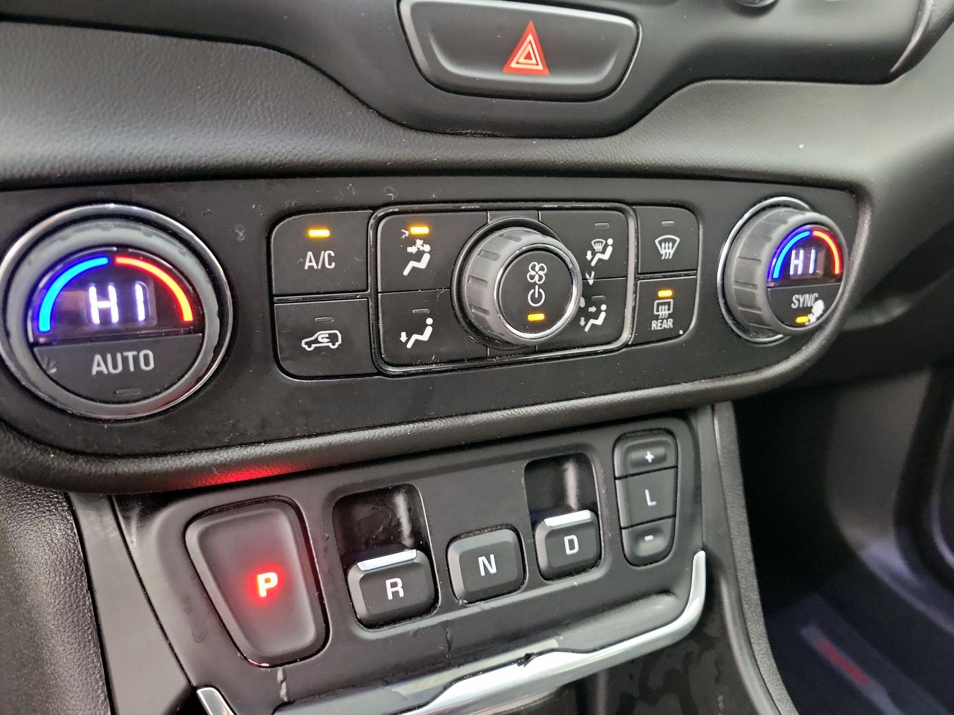 Thumbnail: 2021 GMC Terrain - 16