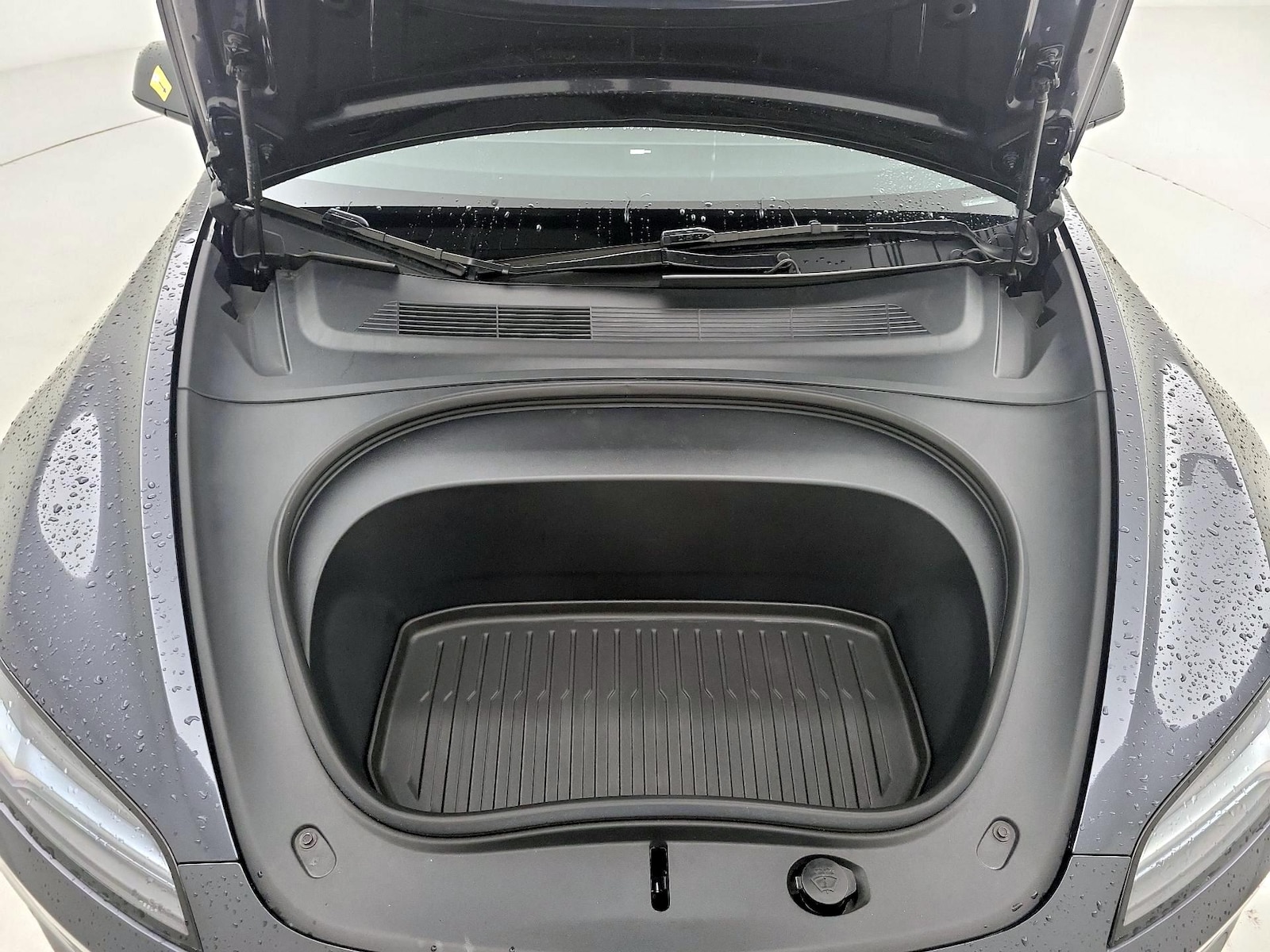 2024 Tesla Model 3 Performance - Photo 23
