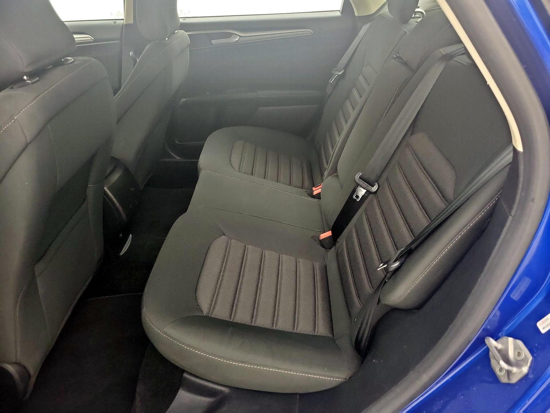 Thumbnail: 2018 Ford Fusion - 19