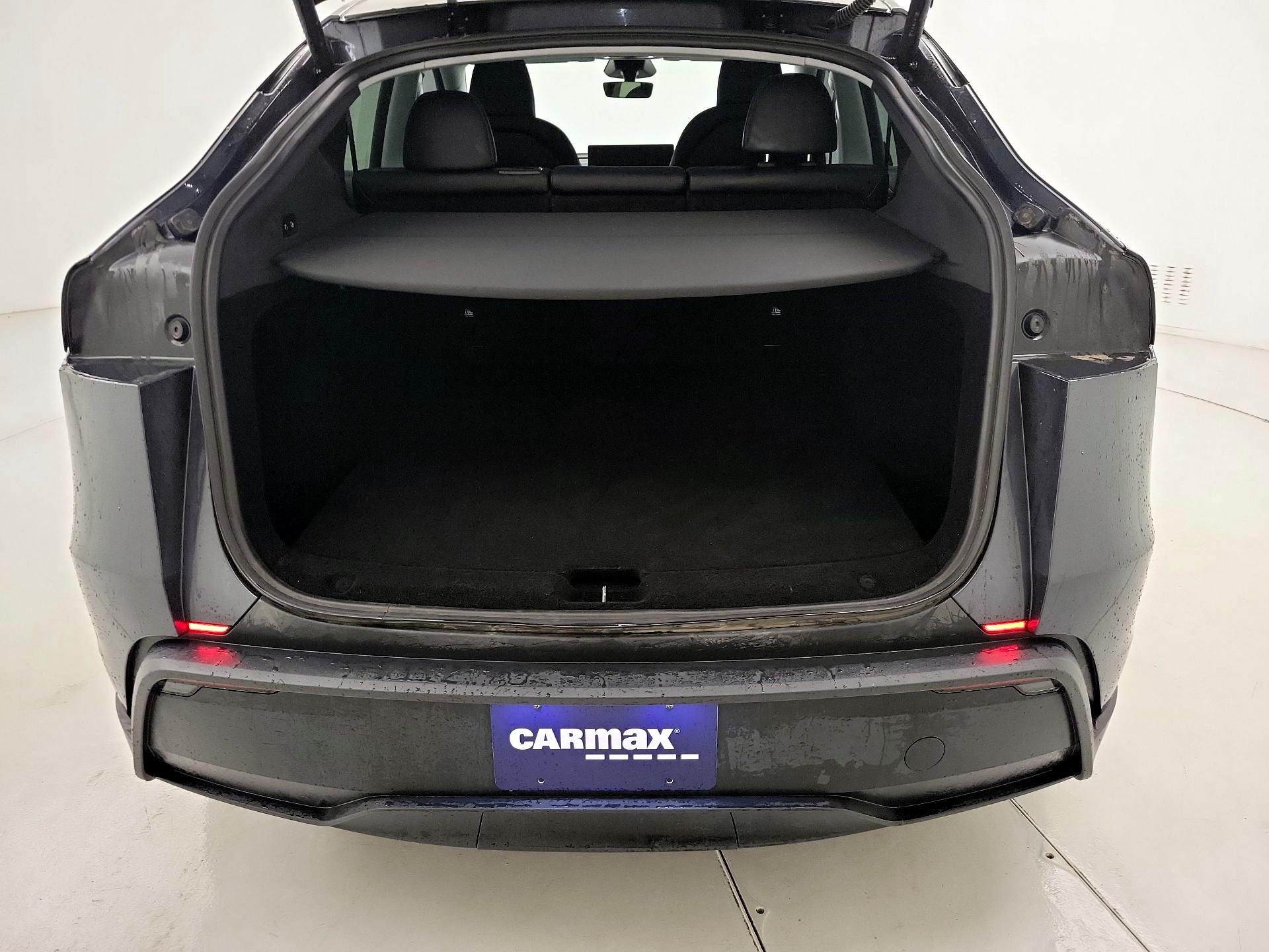 Thumbnail: 2026 Tesla Model Y - 19