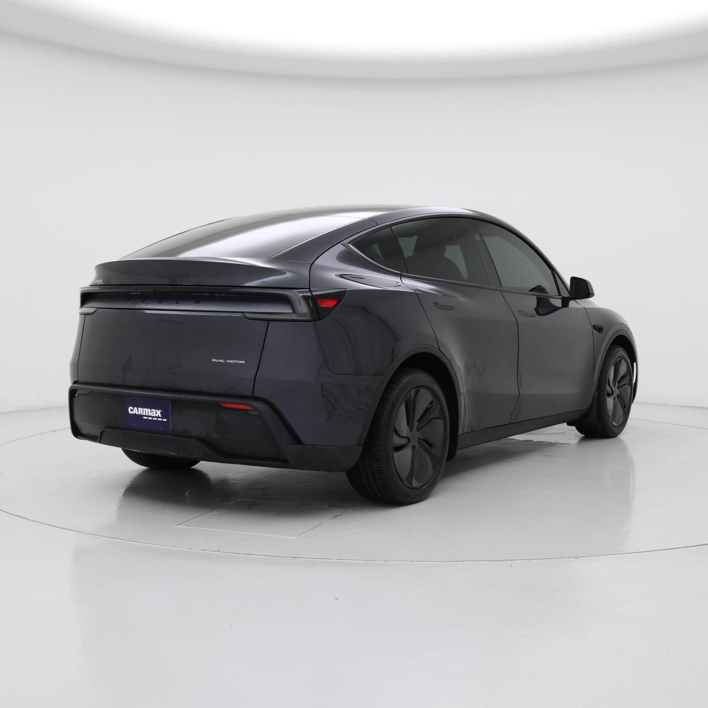 Thumbnail: 2026 Tesla Model Y - 8