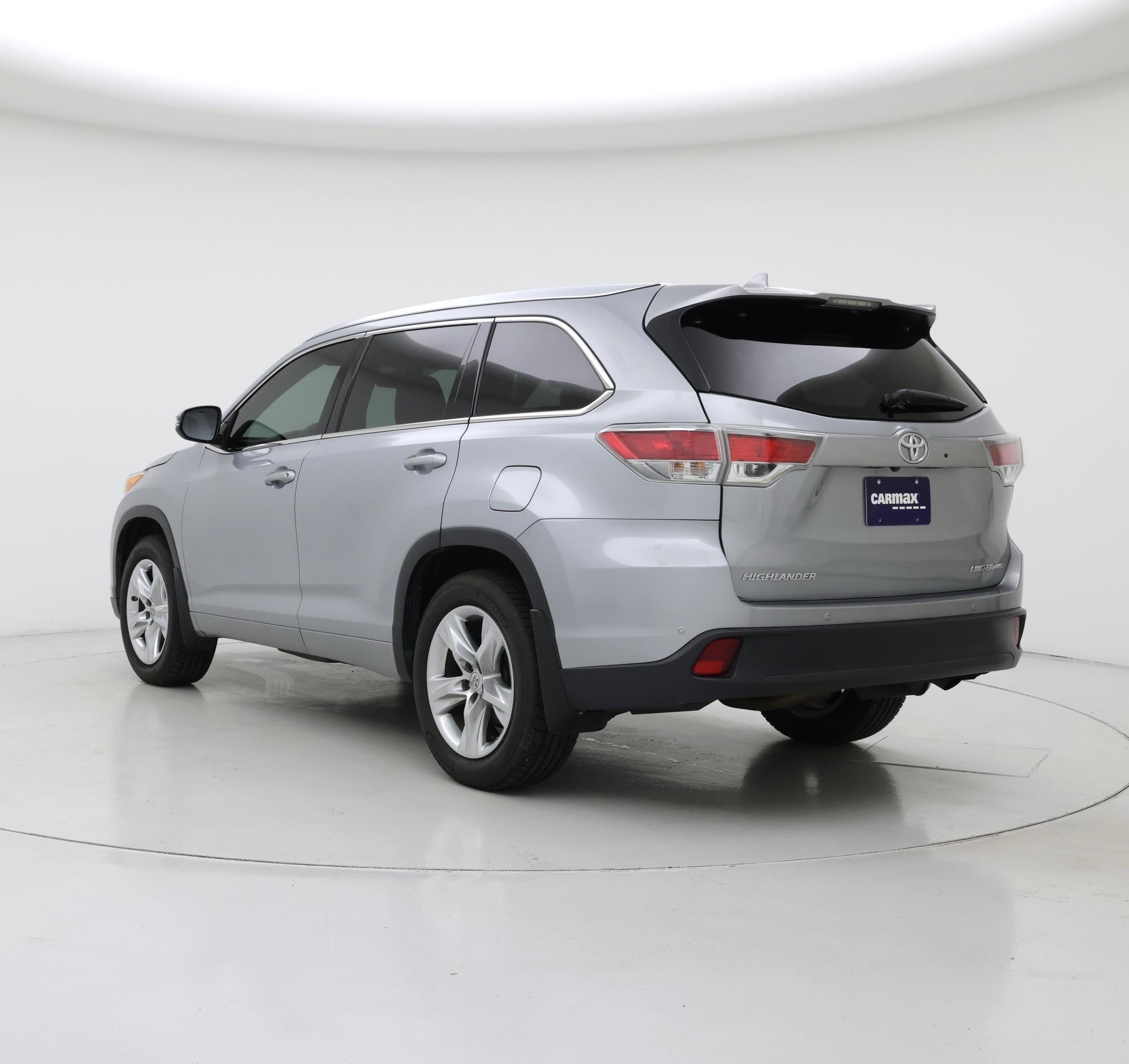 Thumbnail: 2015 Toyota Highlander - 2