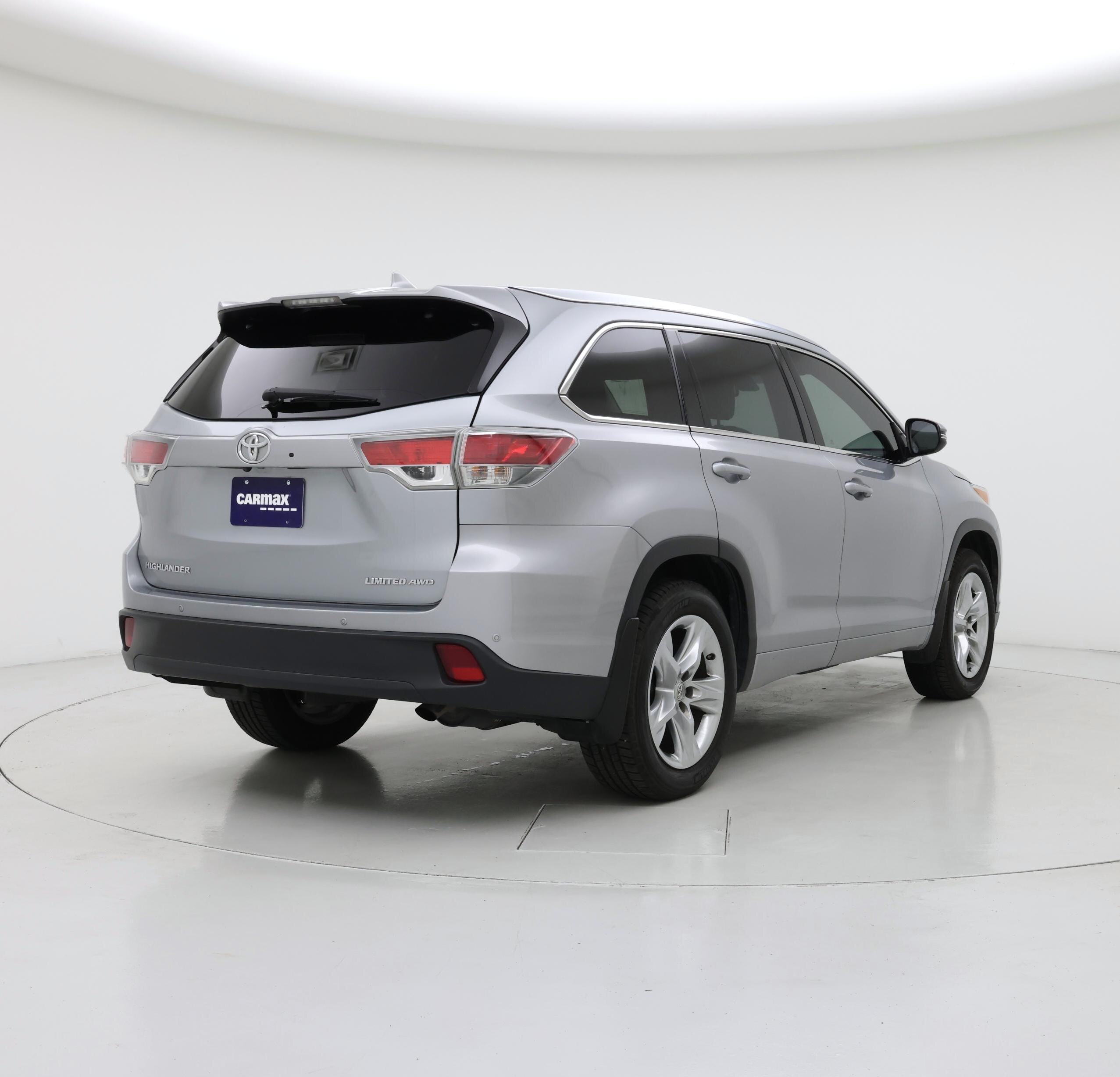 Thumbnail: 2015 Toyota Highlander - 8