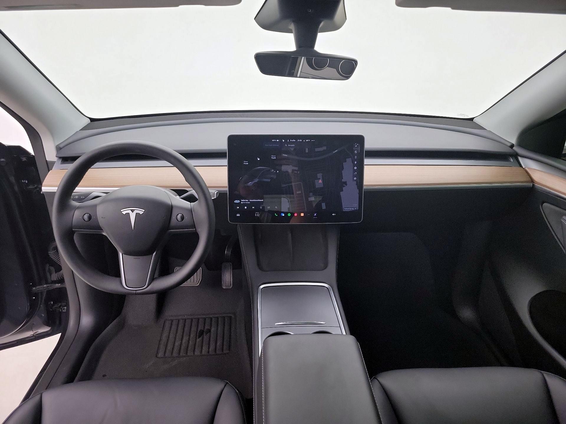 Thumbnail: 2025 Tesla Model Y - 9