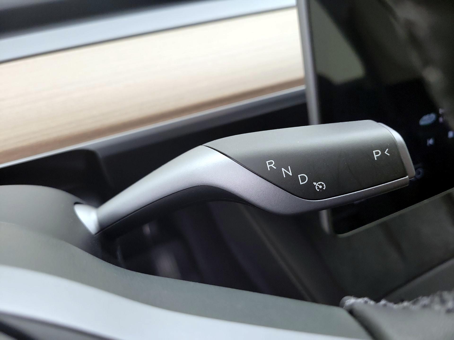 Thumbnail: 2025 Tesla Model Y - 17