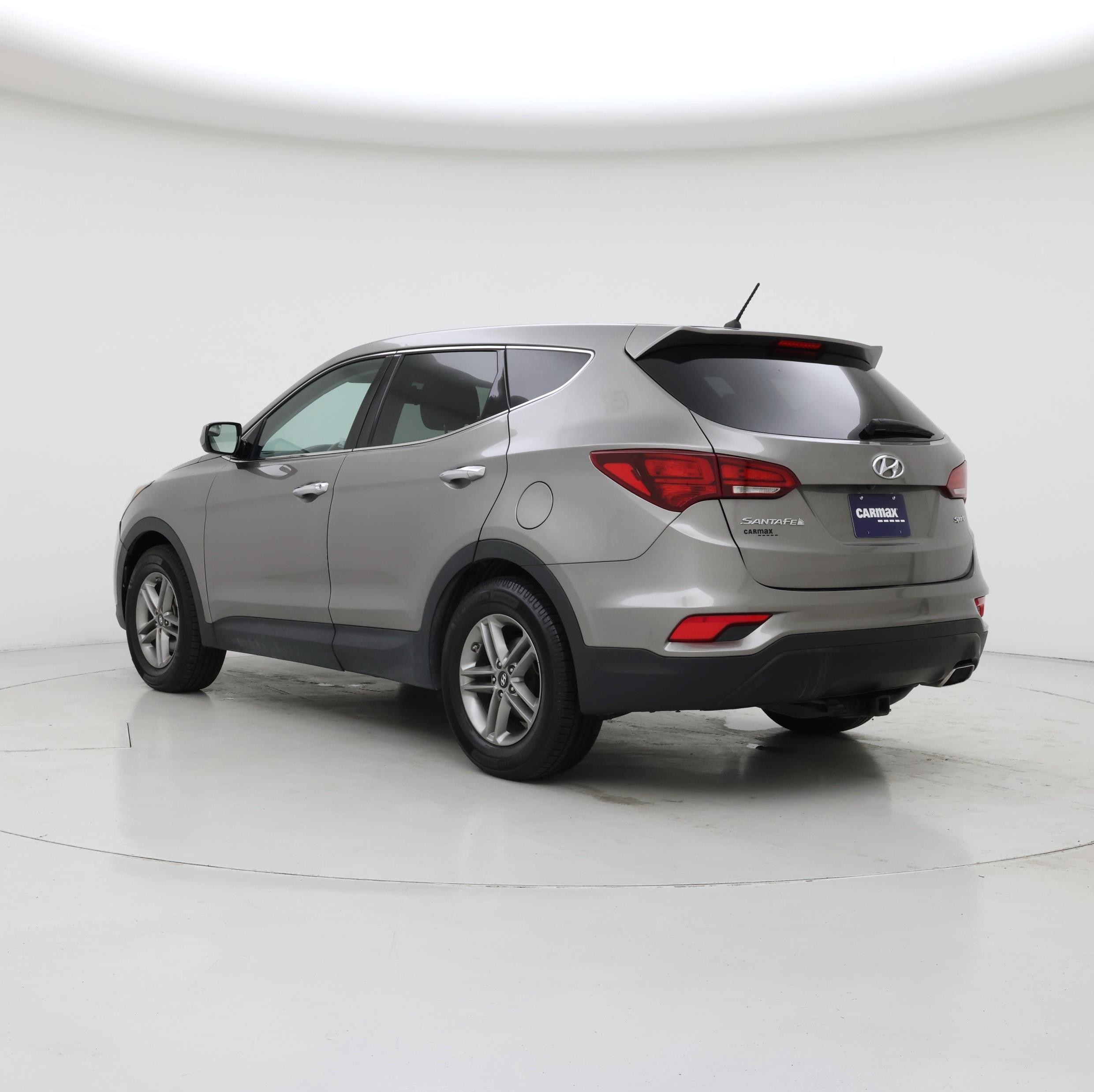 Thumbnail: 2018 Hyundai Santa Fe - 2