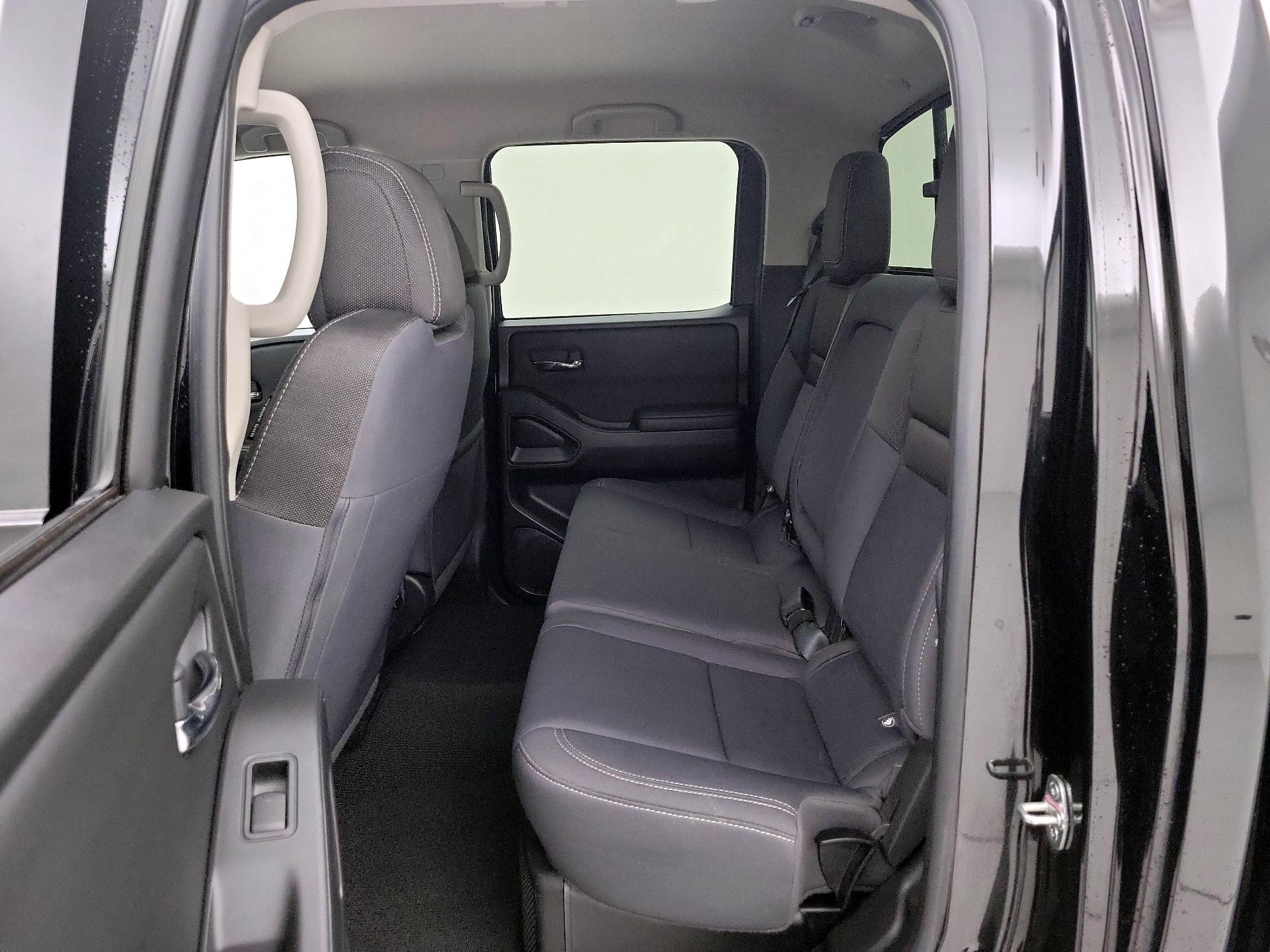 Thumbnail: 2023 Nissan Frontier - 19