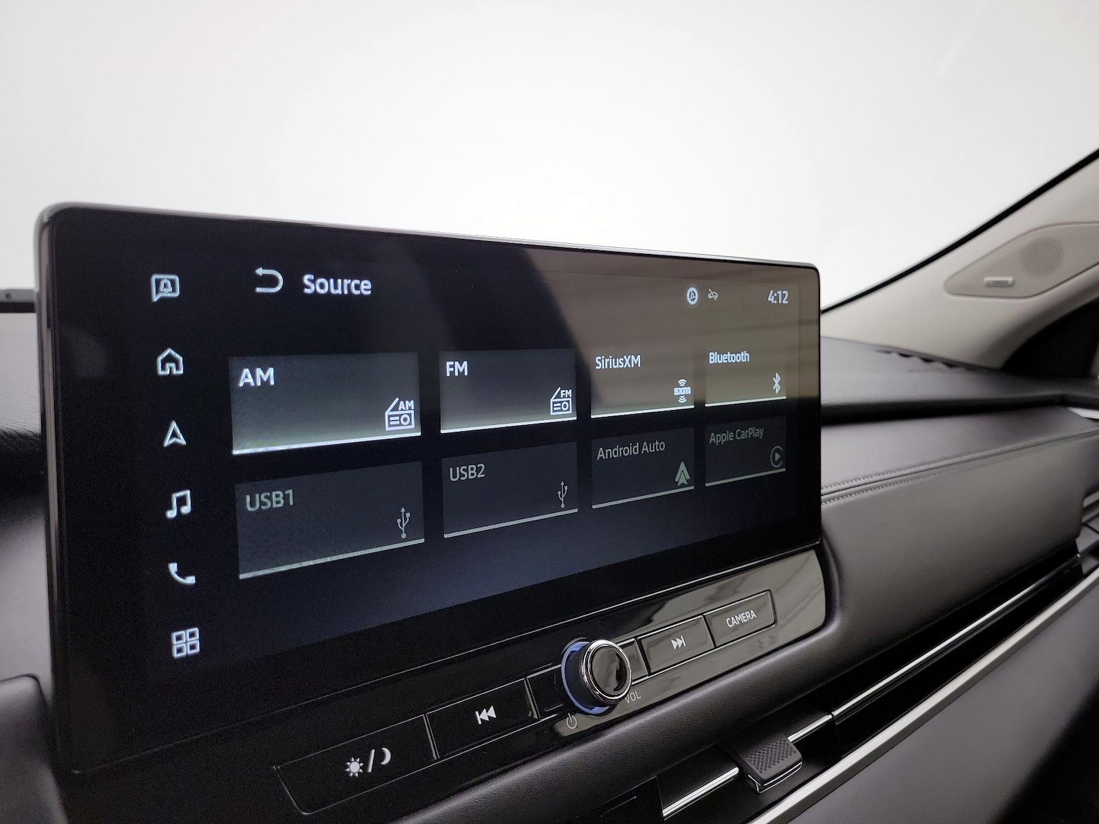 2025 Mitsubishi Outlander ES - Photo 17