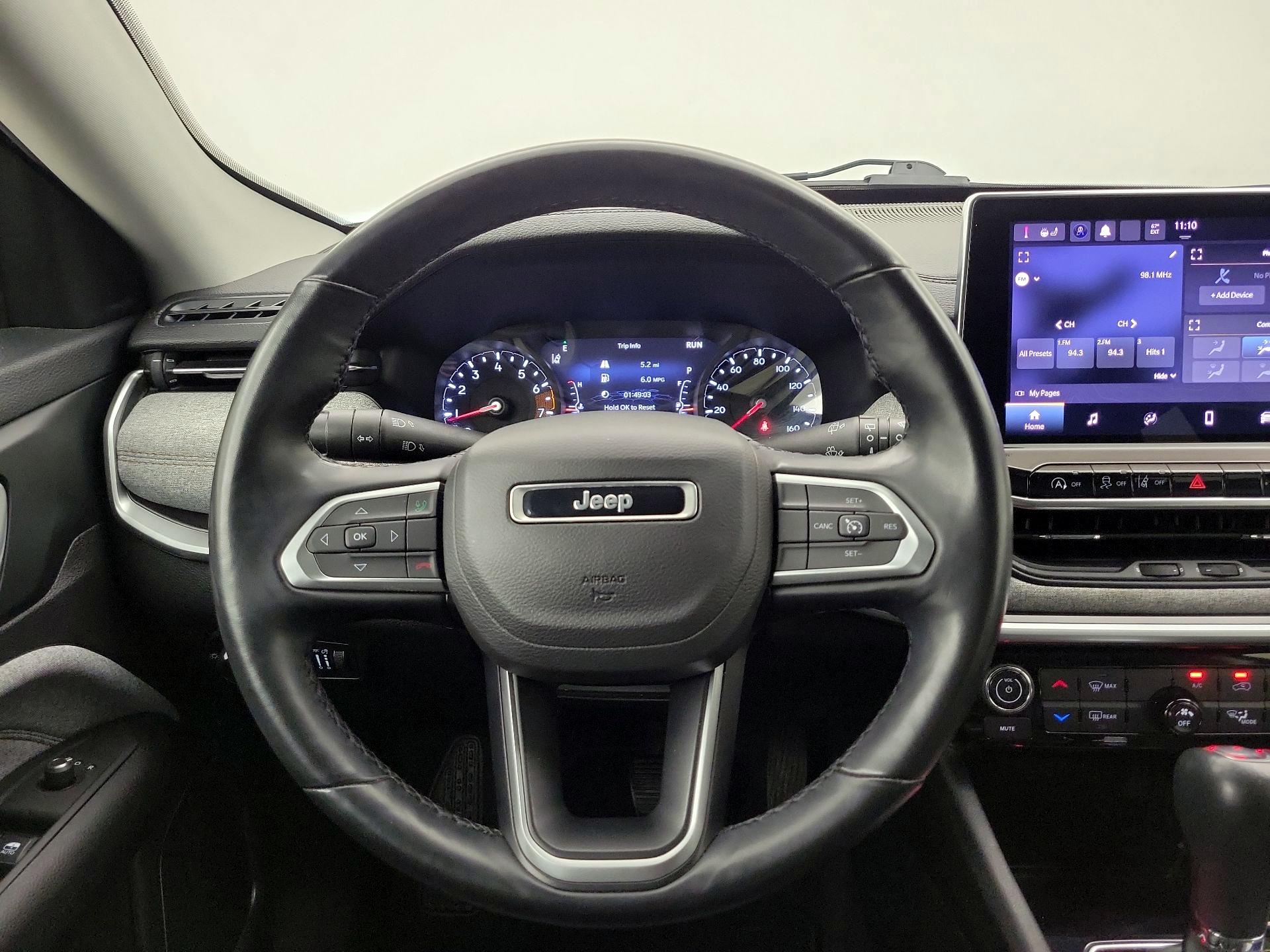 Thumbnail: 2022 Jeep Compass - 10
