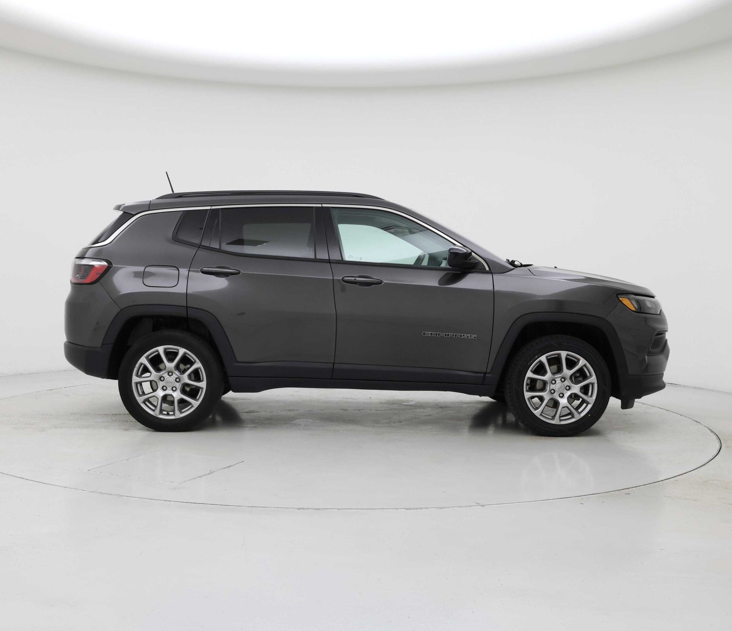 Thumbnail: 2022 Jeep Compass - 7
