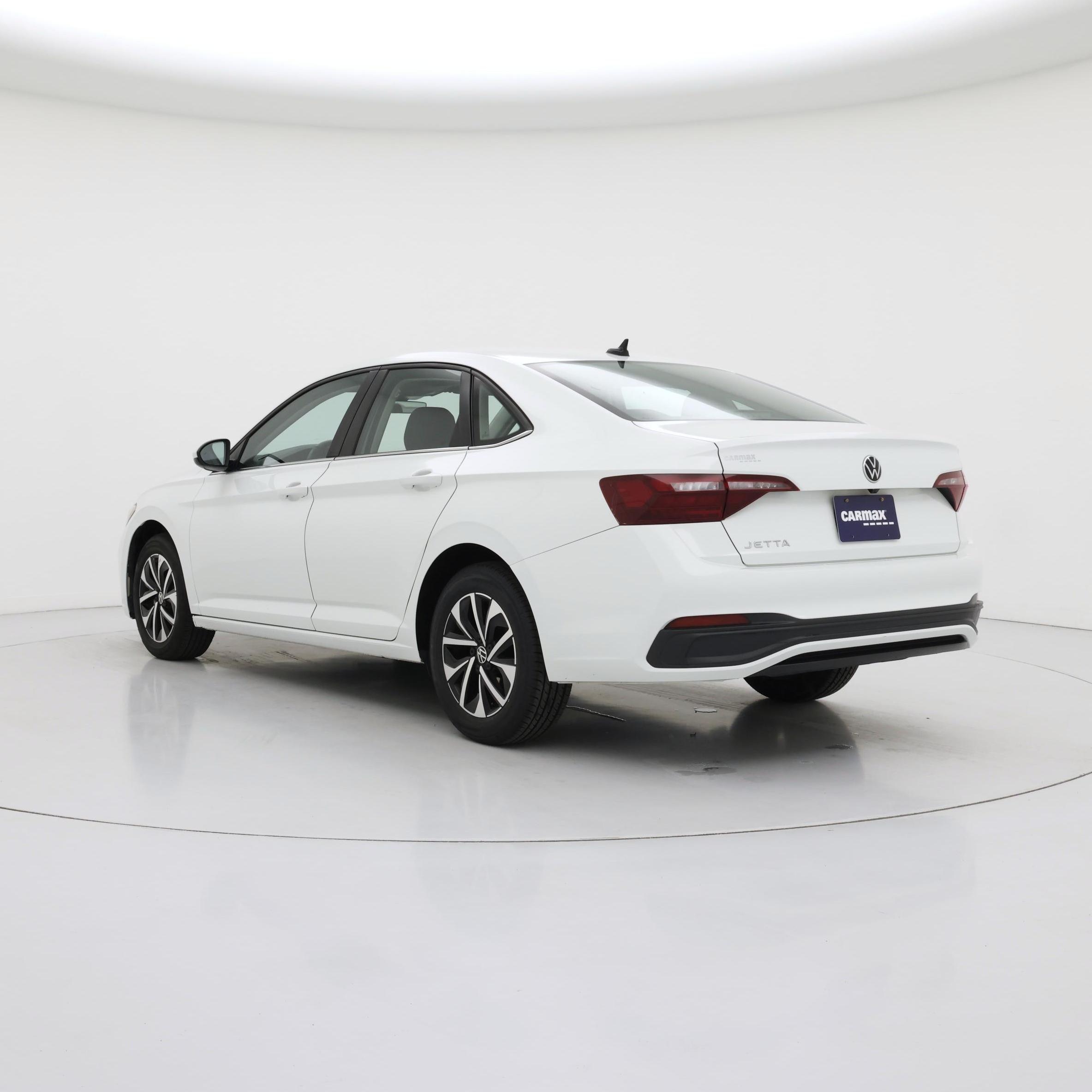 Thumbnail: 2024 Volkswagen Jetta - 2