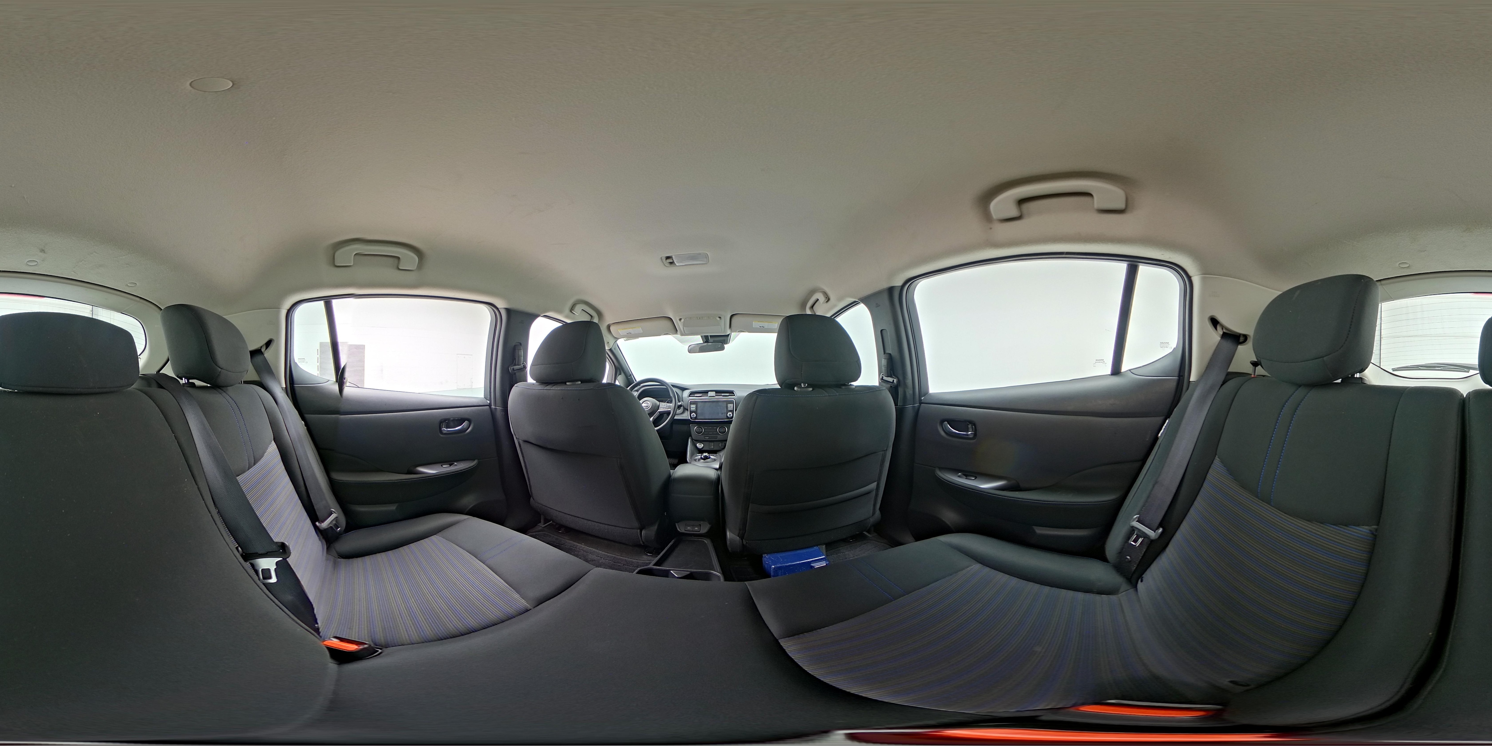 2025 Nissan Leaf S - Photo 26