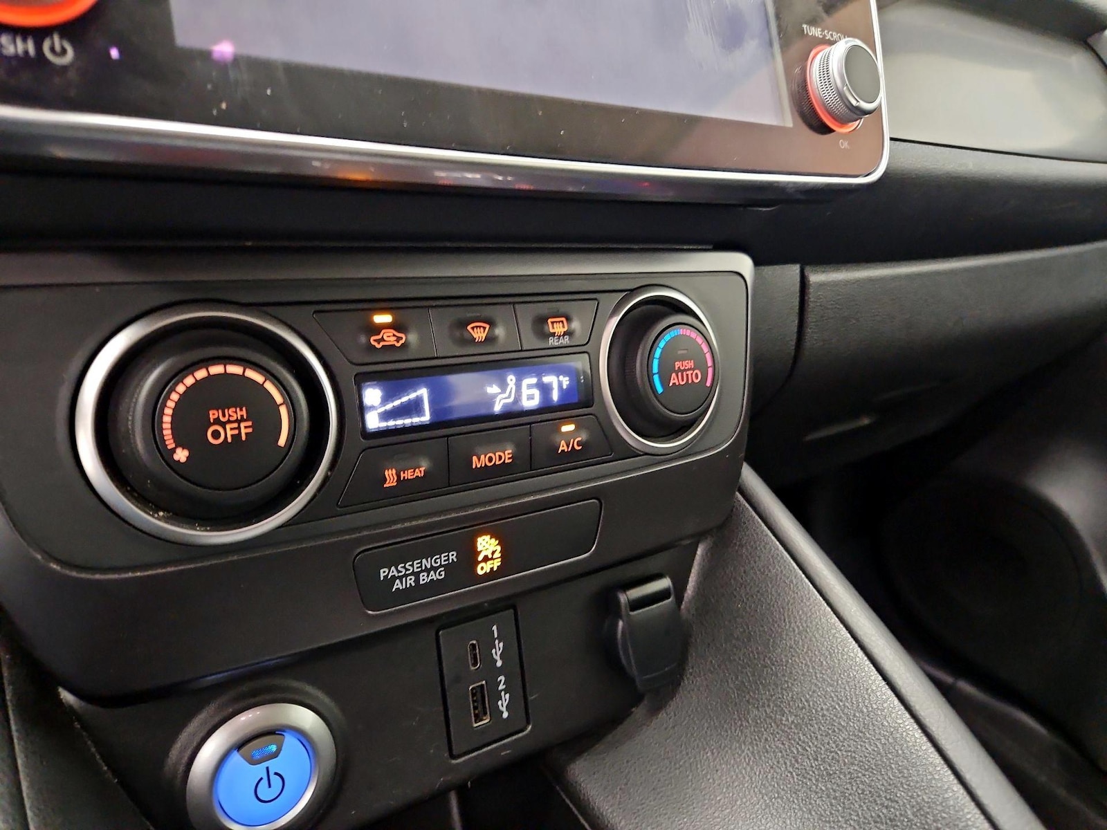 2025 Nissan Leaf S - Photo 17