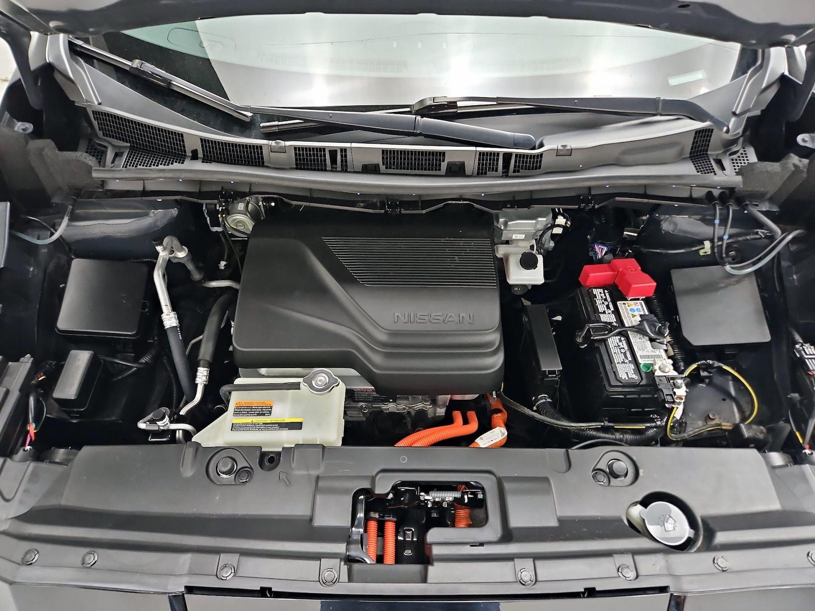 2025 Nissan Leaf S - Photo 23
