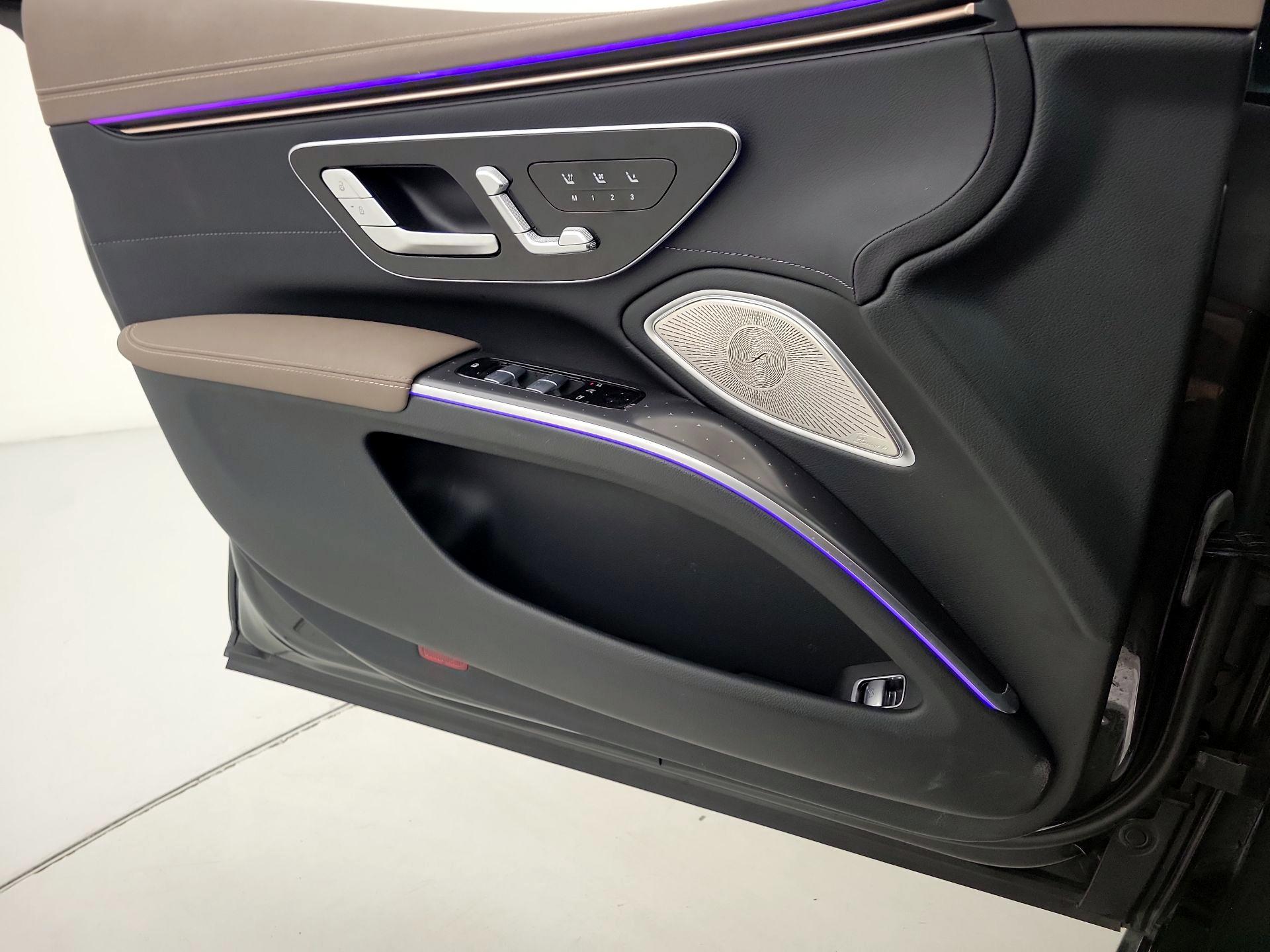 Thumbnail: 2022 Mercedes-Benz EQS - 12