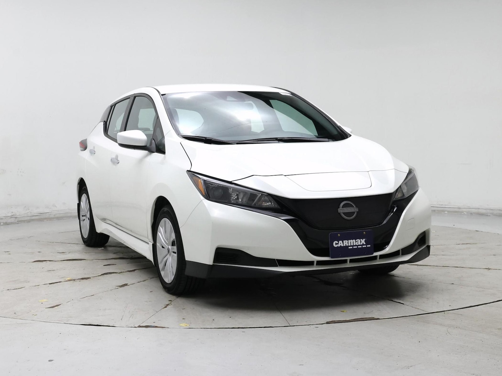 2025 Nissan Leaf S - Photo 2