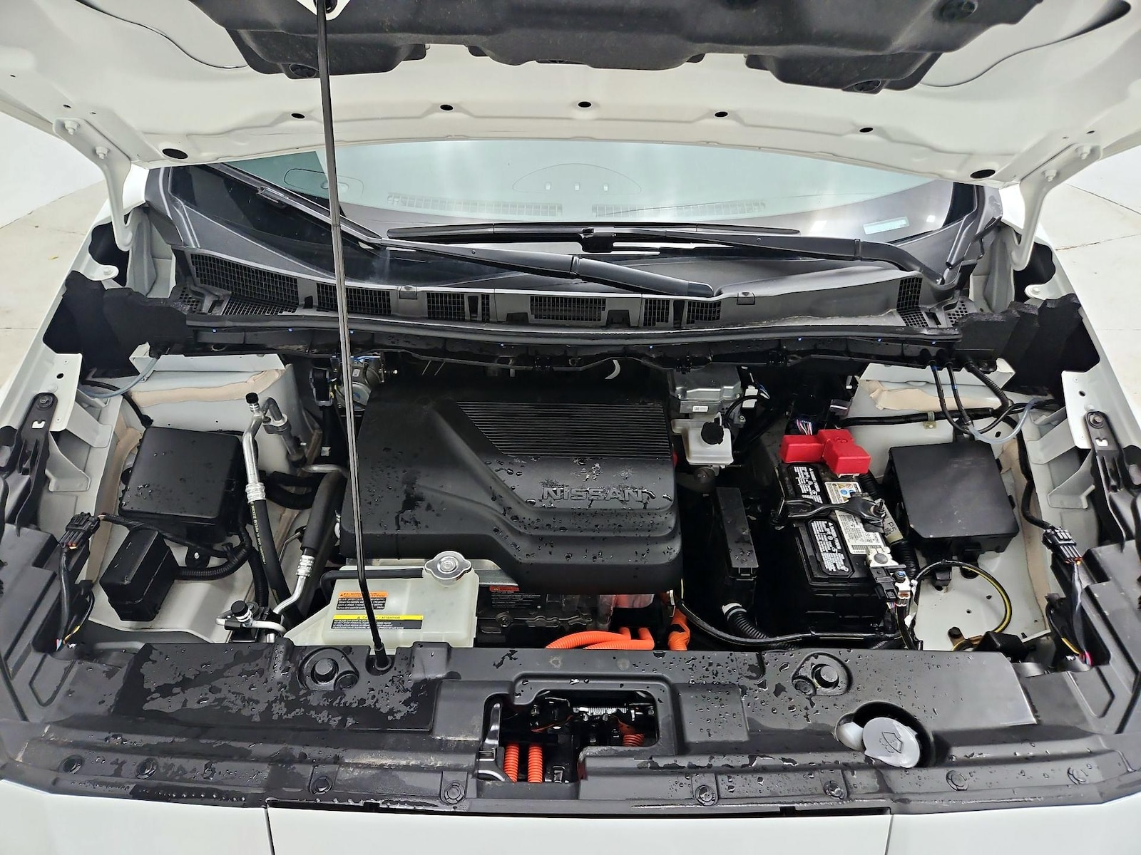 2025 Nissan Leaf S - Photo 23